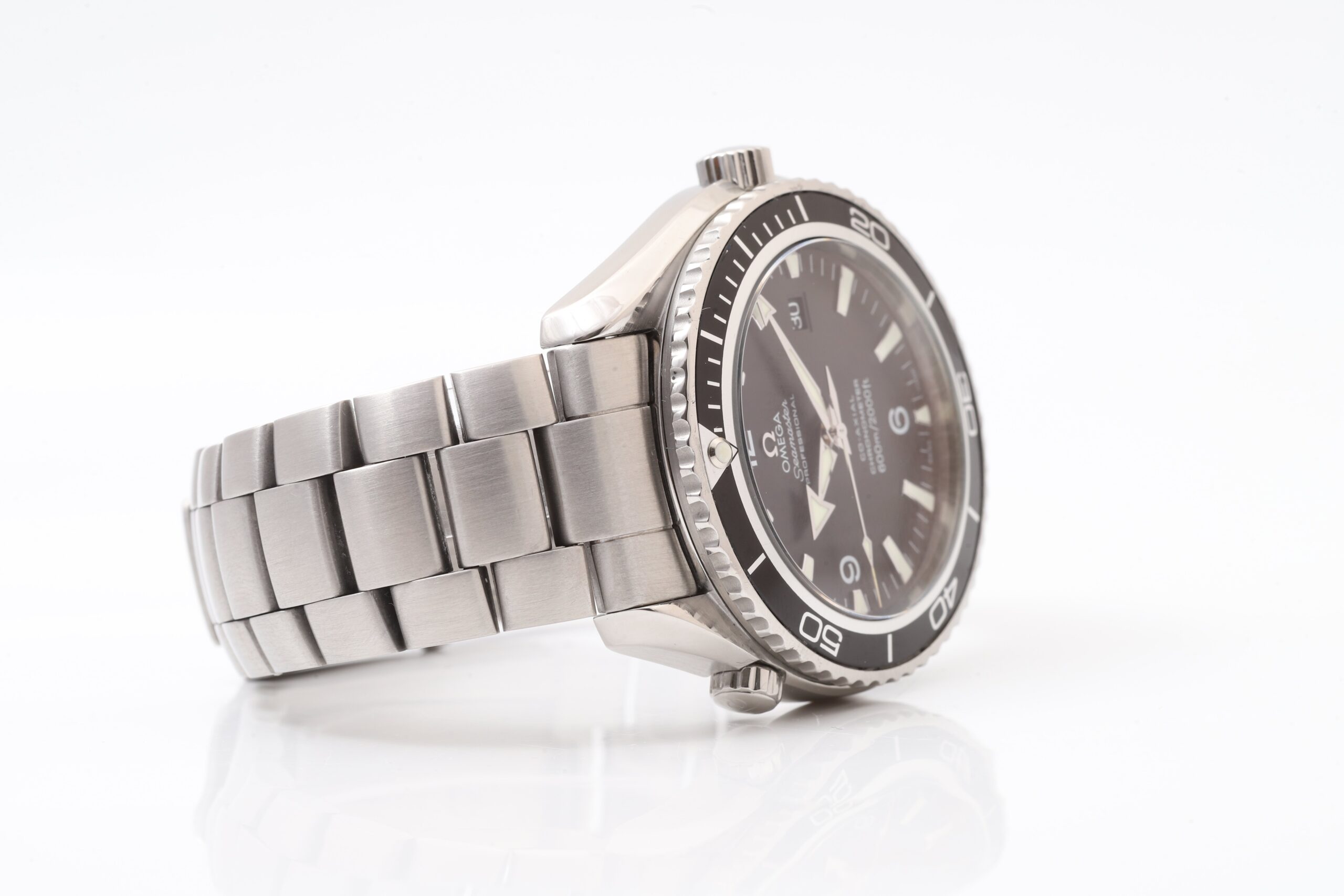 Omega Seamaster Planet Ocean 600M 45MM XL Automatic