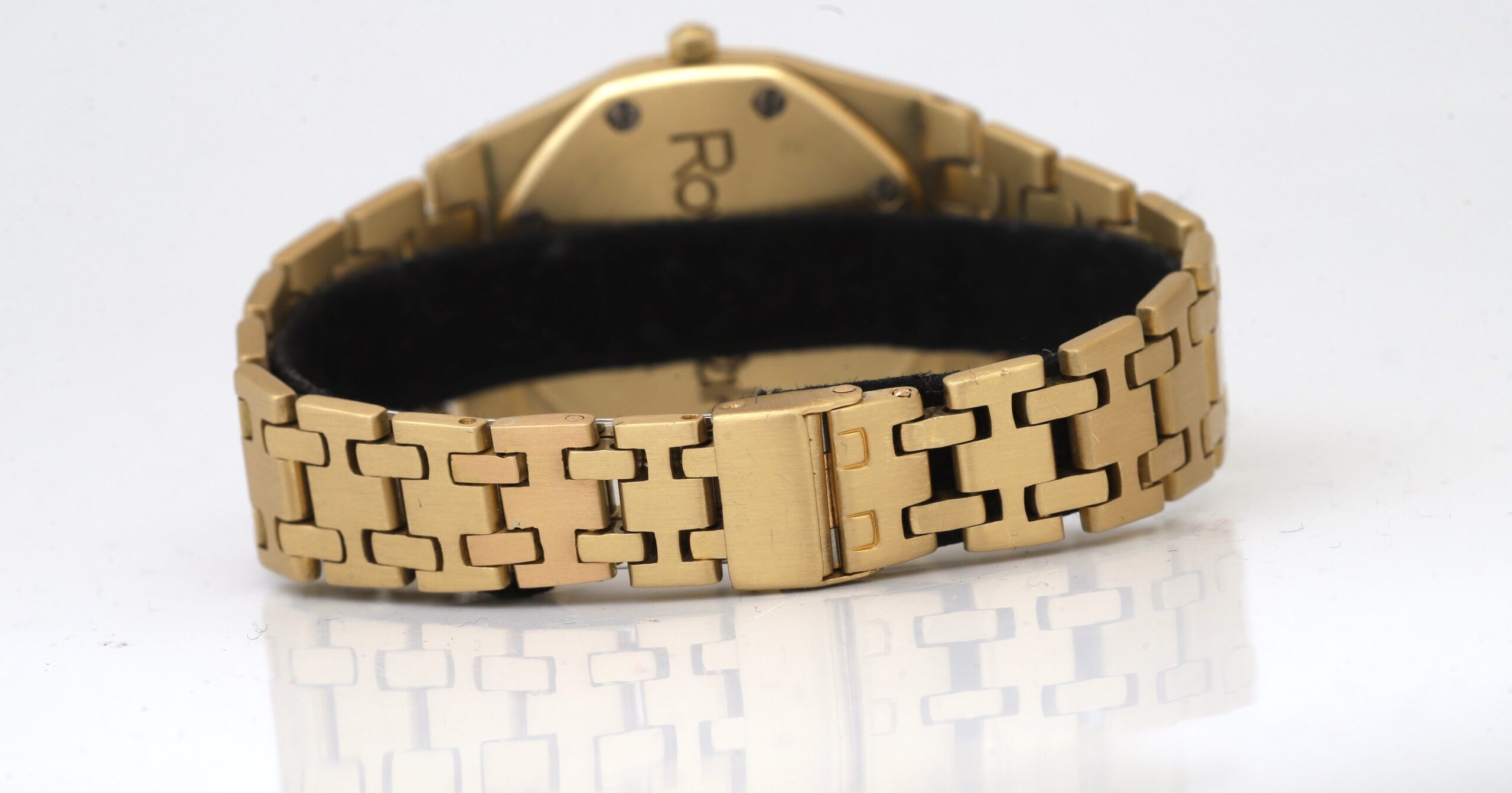 Audemars Piguet Royal Oak Full Yellow Gold 30mm Quartz Watch