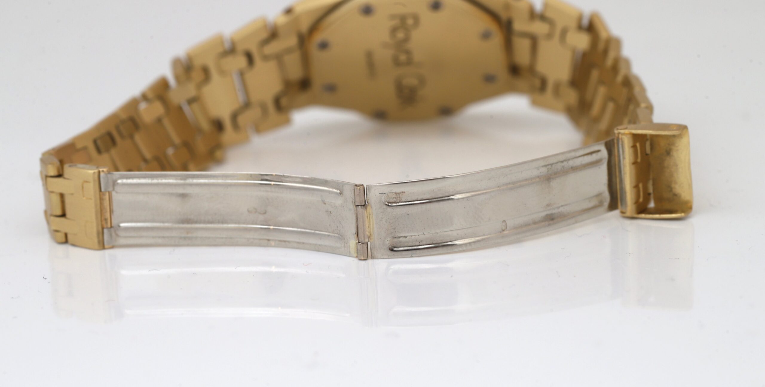 Audemars Piguet Royal Oak Full Yellow Gold 30mm Quartz Watch