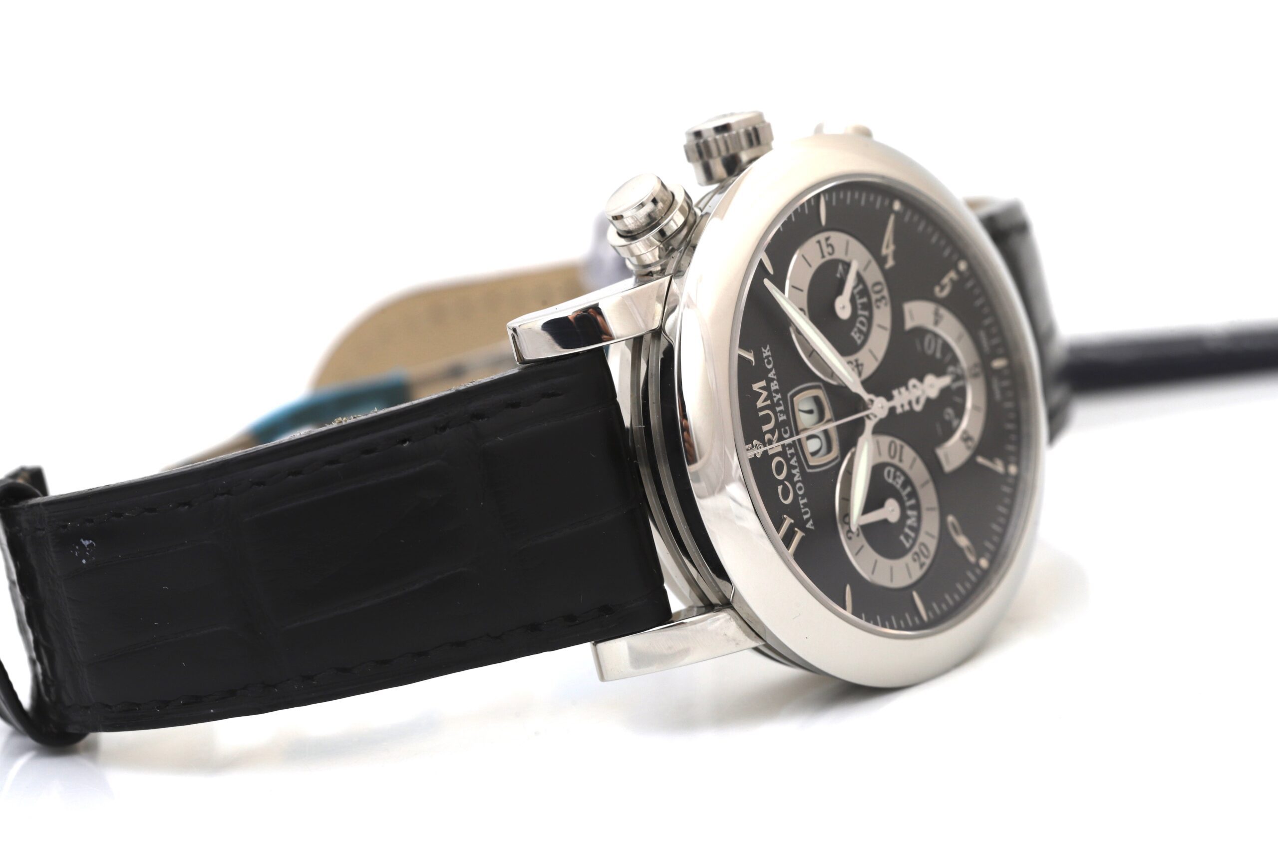 Corum Classic Flyback Automatic Chronograph 42mm Mens Watch