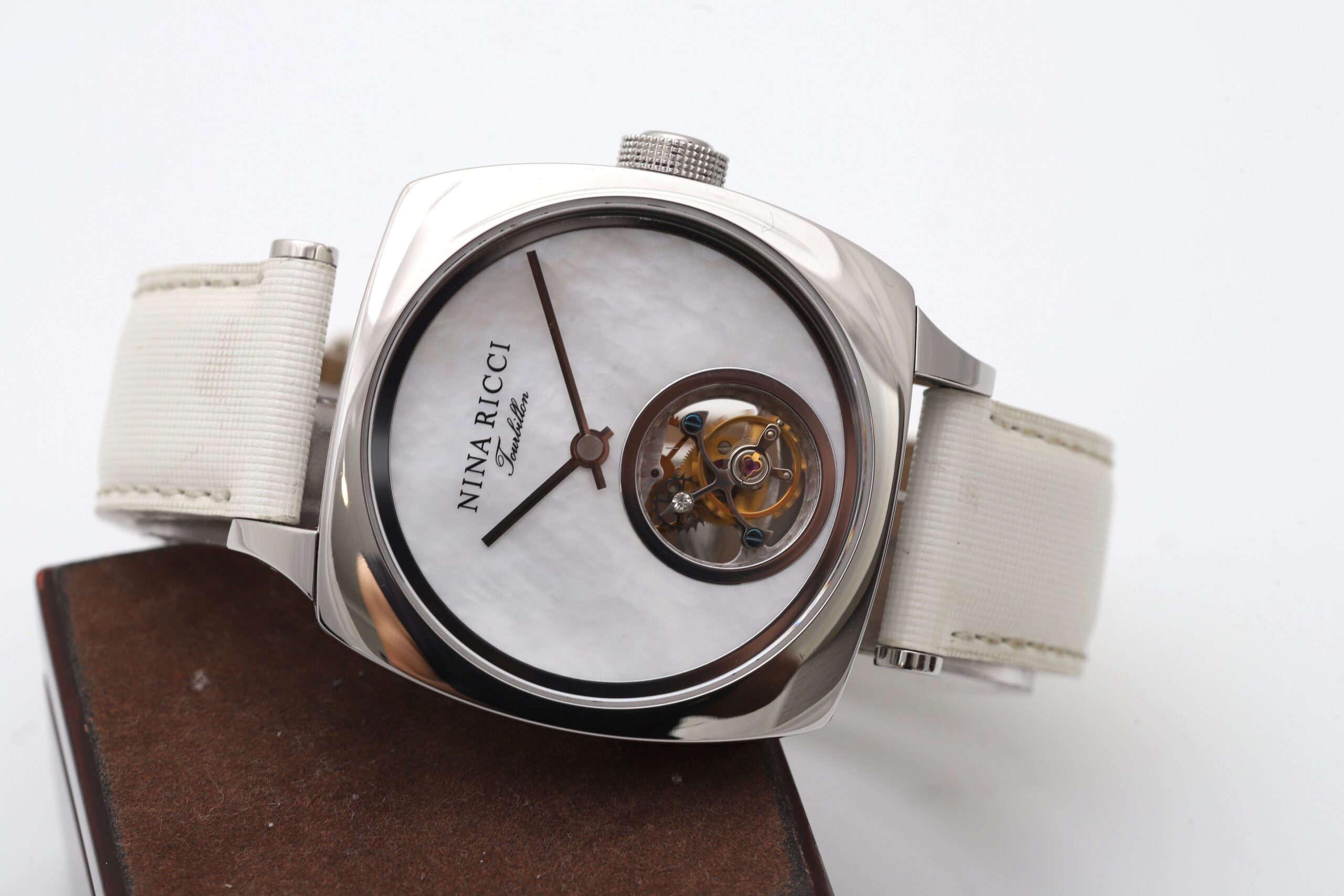 Nina Ricci N026 Tourbullion Mother of Pearl Dial 40mm Manual Wind