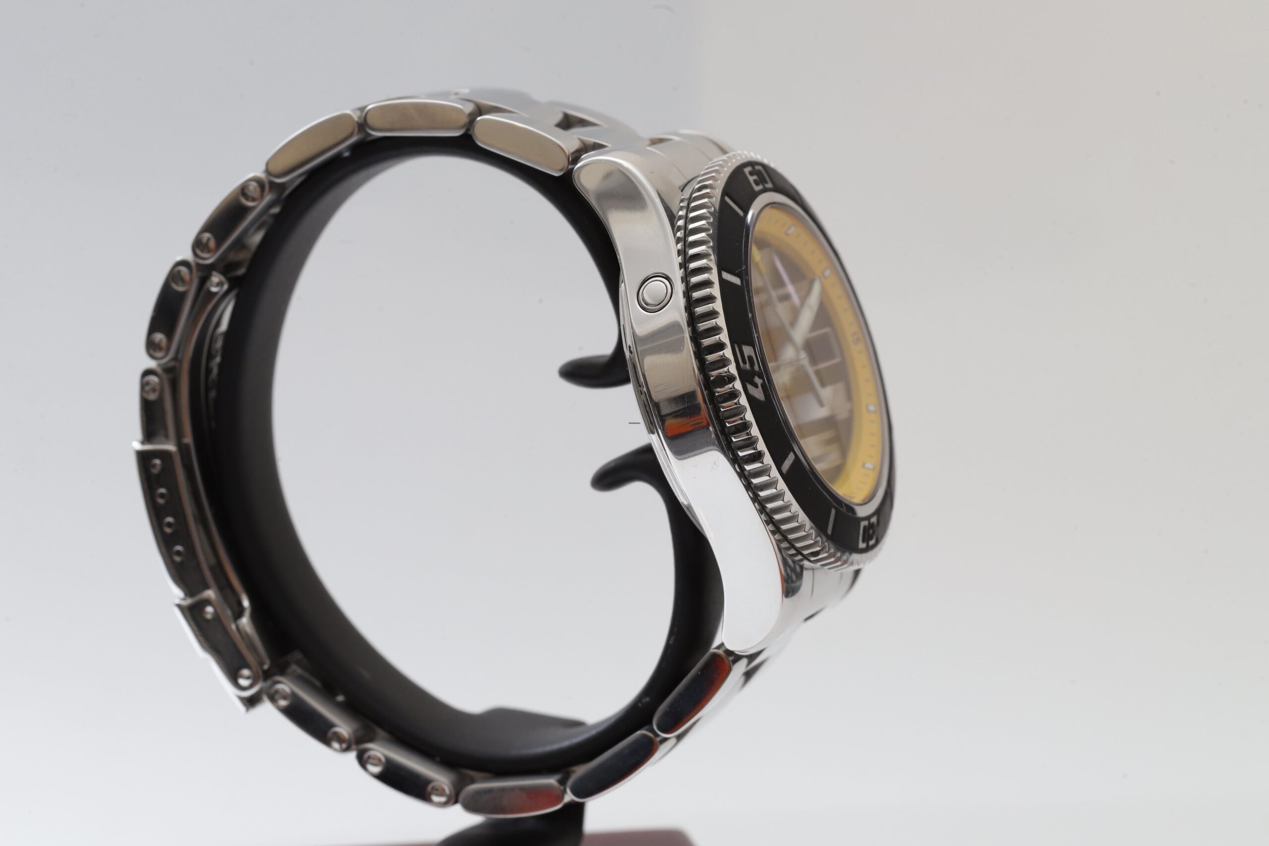 Breitling Superocean 42 Stainless Steel Automatic Yellow & Black