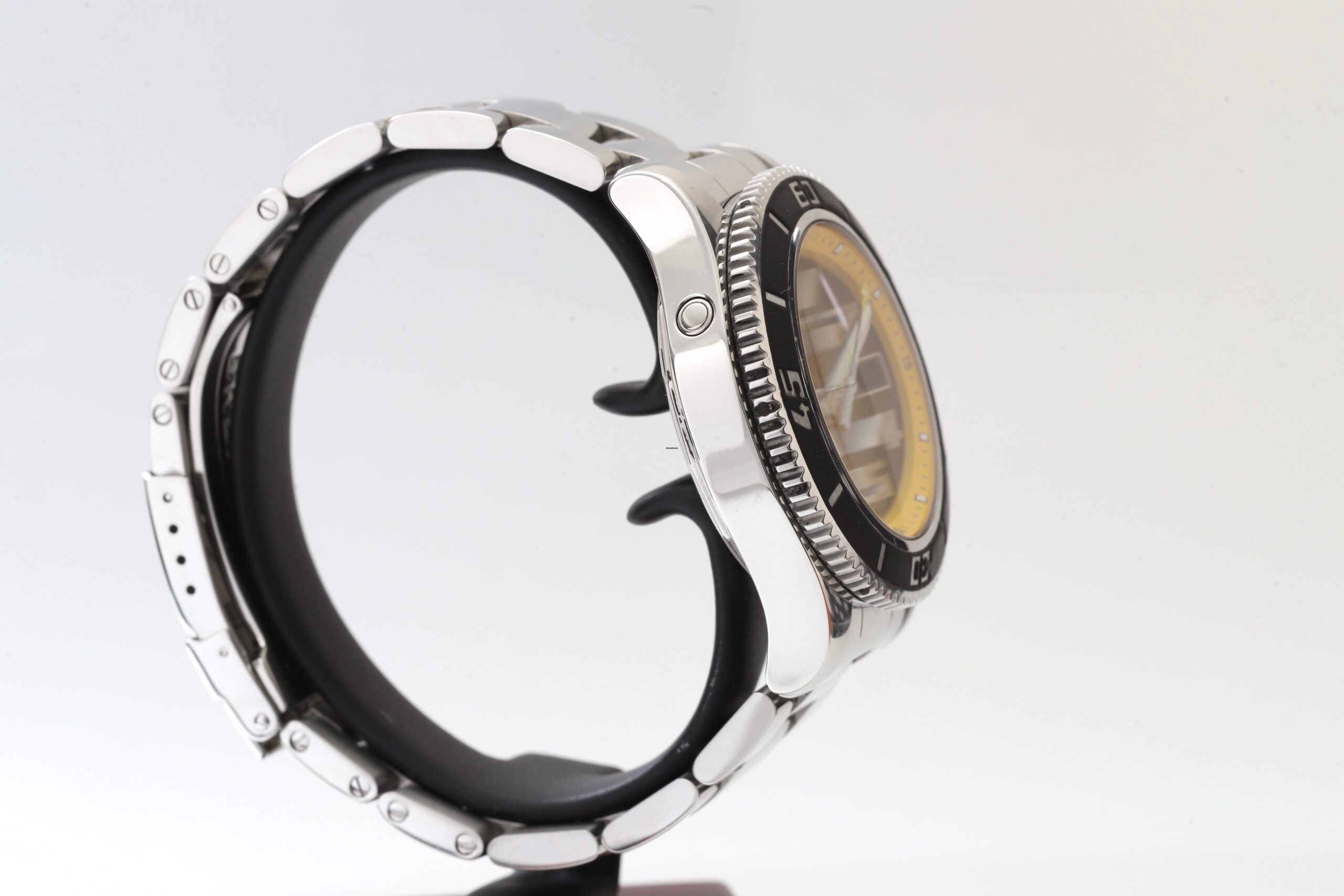 Breitling Superocean 42 Stainless Steel Automatic Yellow & Black