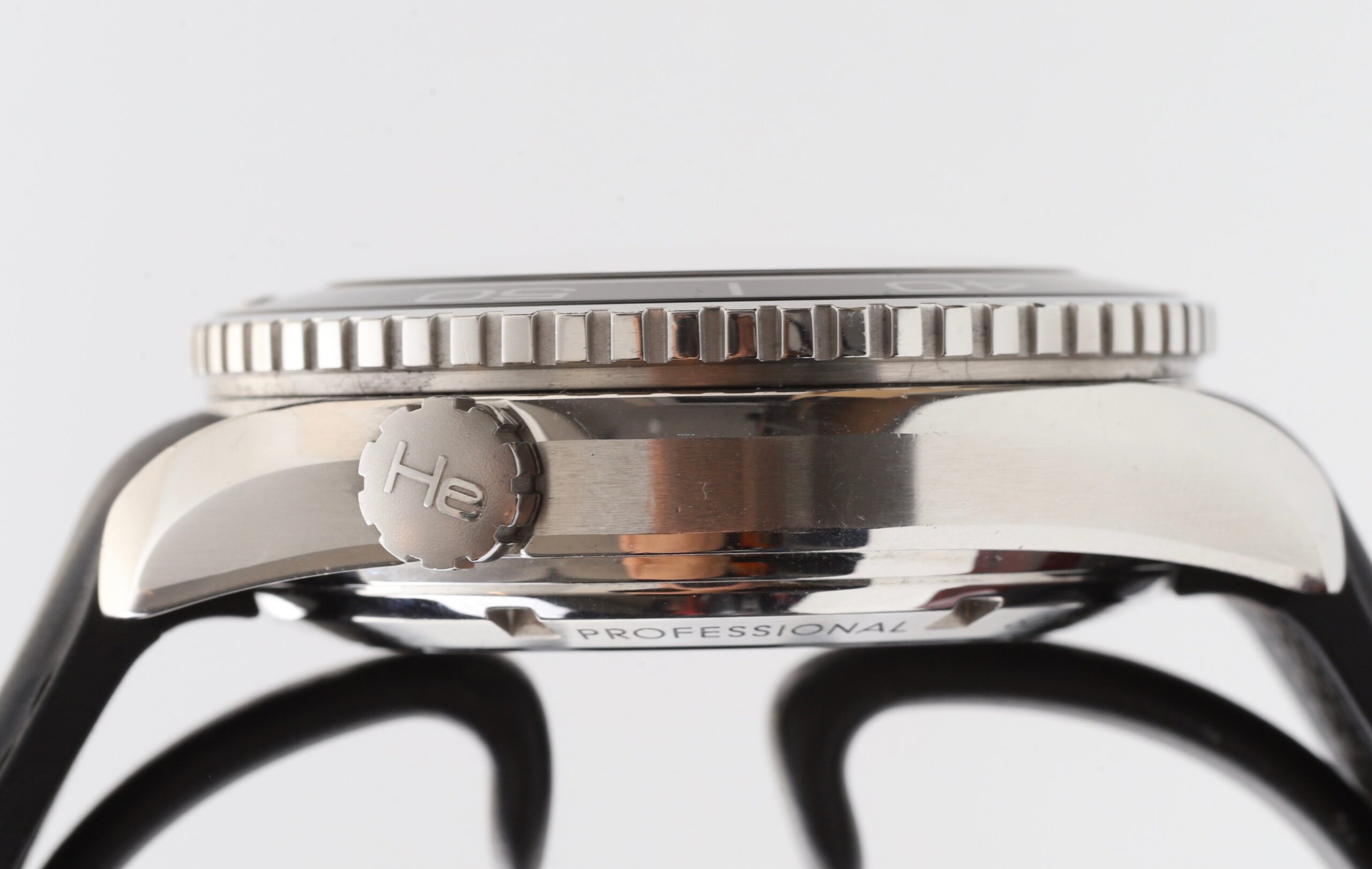 Omega Seamaster Planet Ocean Large 45.5mm Cal.8500 Automatic