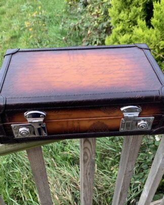 Petra Scripto Patina Honey Brown Watch Case for 8 Watches