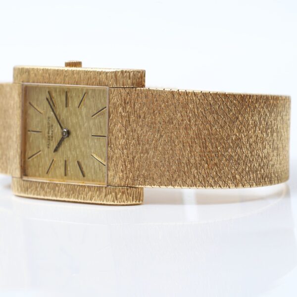 Patek Philippe Gondolo 18k Yellow Gold 26.5mm Mechanic Vintage 70’s Circa Watch