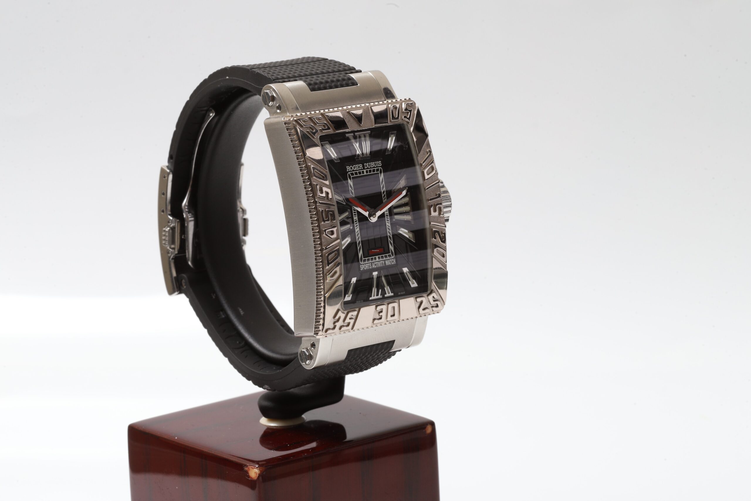 Roger Dubuis Just for Friends Automatic Gold Bezel Automatic Roger Dubuis Just for Friends Automatic Gold Bezel Automatic