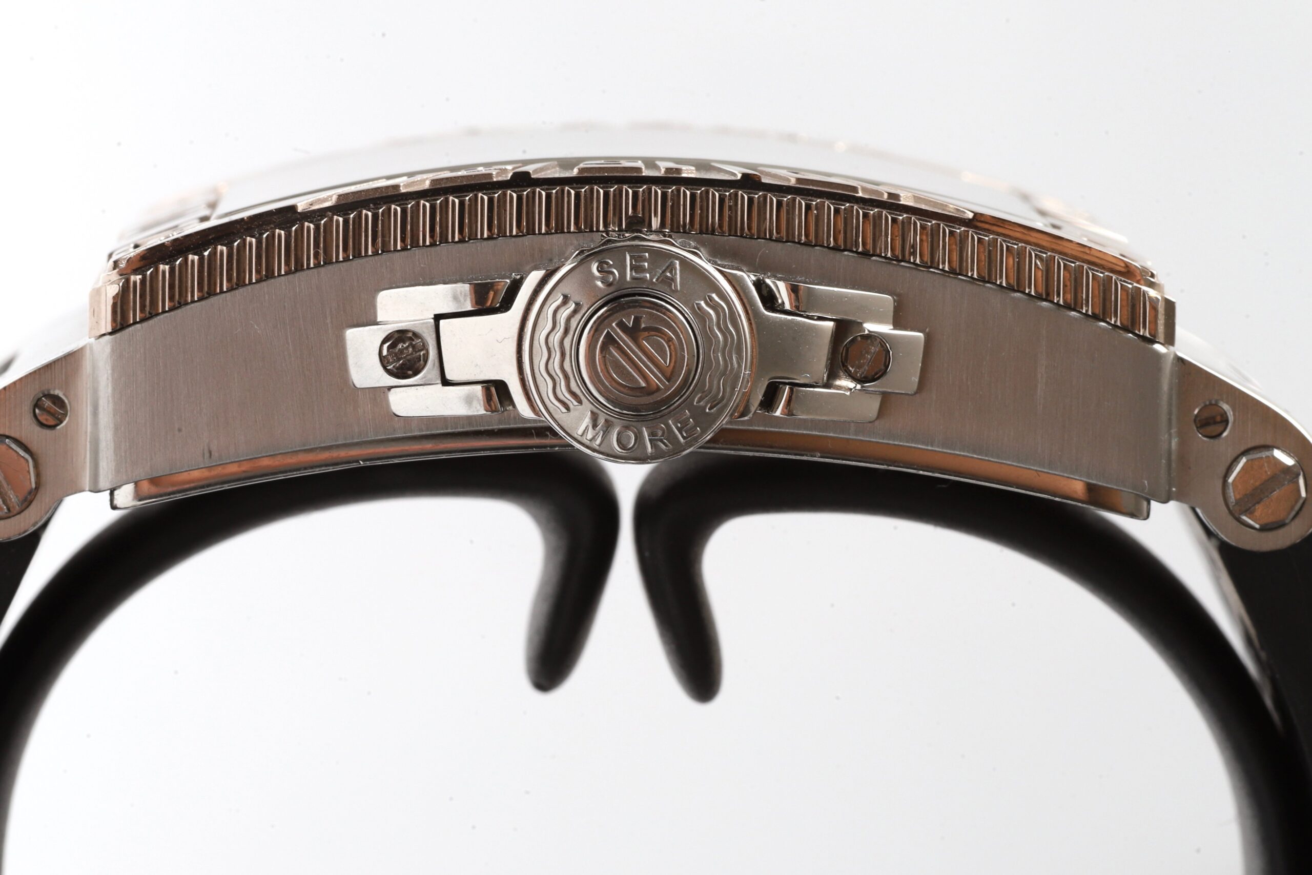 Roger Dubuis Just for Friends Automatic Gold Bezel Automatic Roger Dubuis Just for Friends Automatic Gold Bezel Automatic