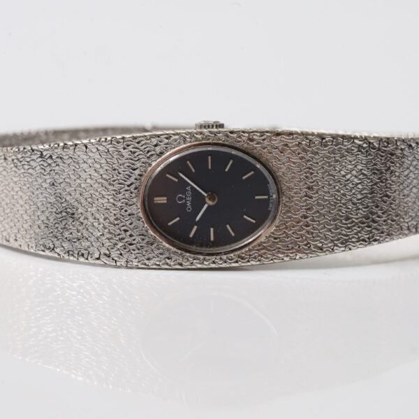 Omega Vintage 18k White Gold Manual Wind Blue Face 1960s Circa