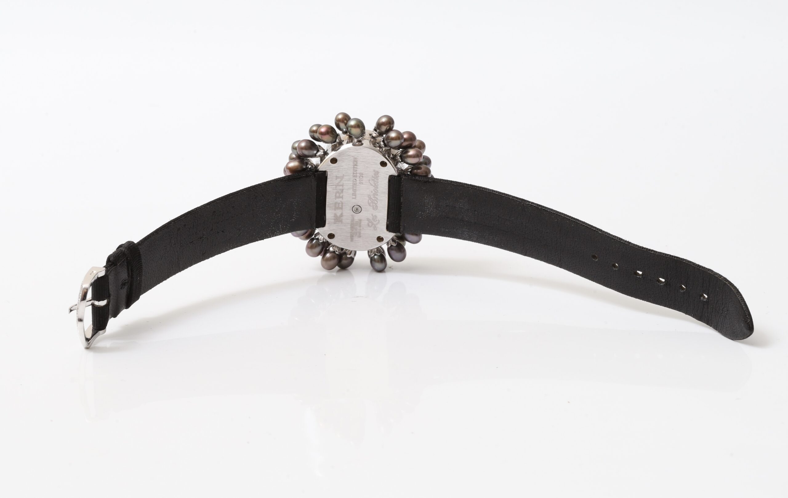 Kern Les Briolettes Pearl Drops 18k White Gold Diamonds Kern Les Briolettes Pearl Drops 18k White Gold Diamonds