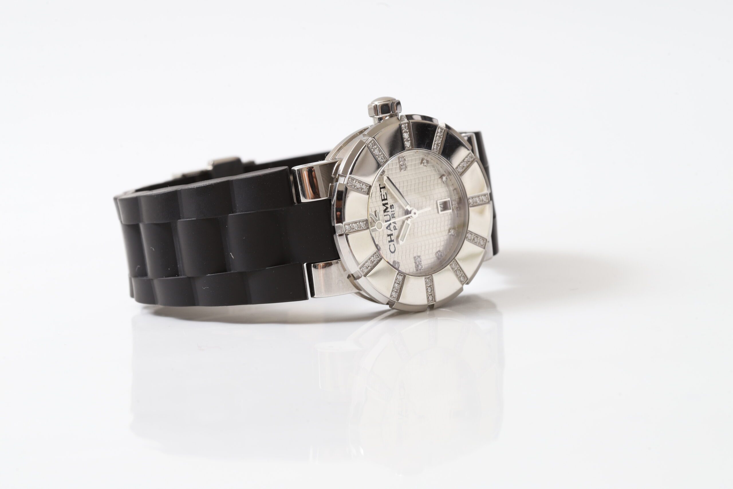 Chaumet Class One Diamonds 33mm Stainless Steel