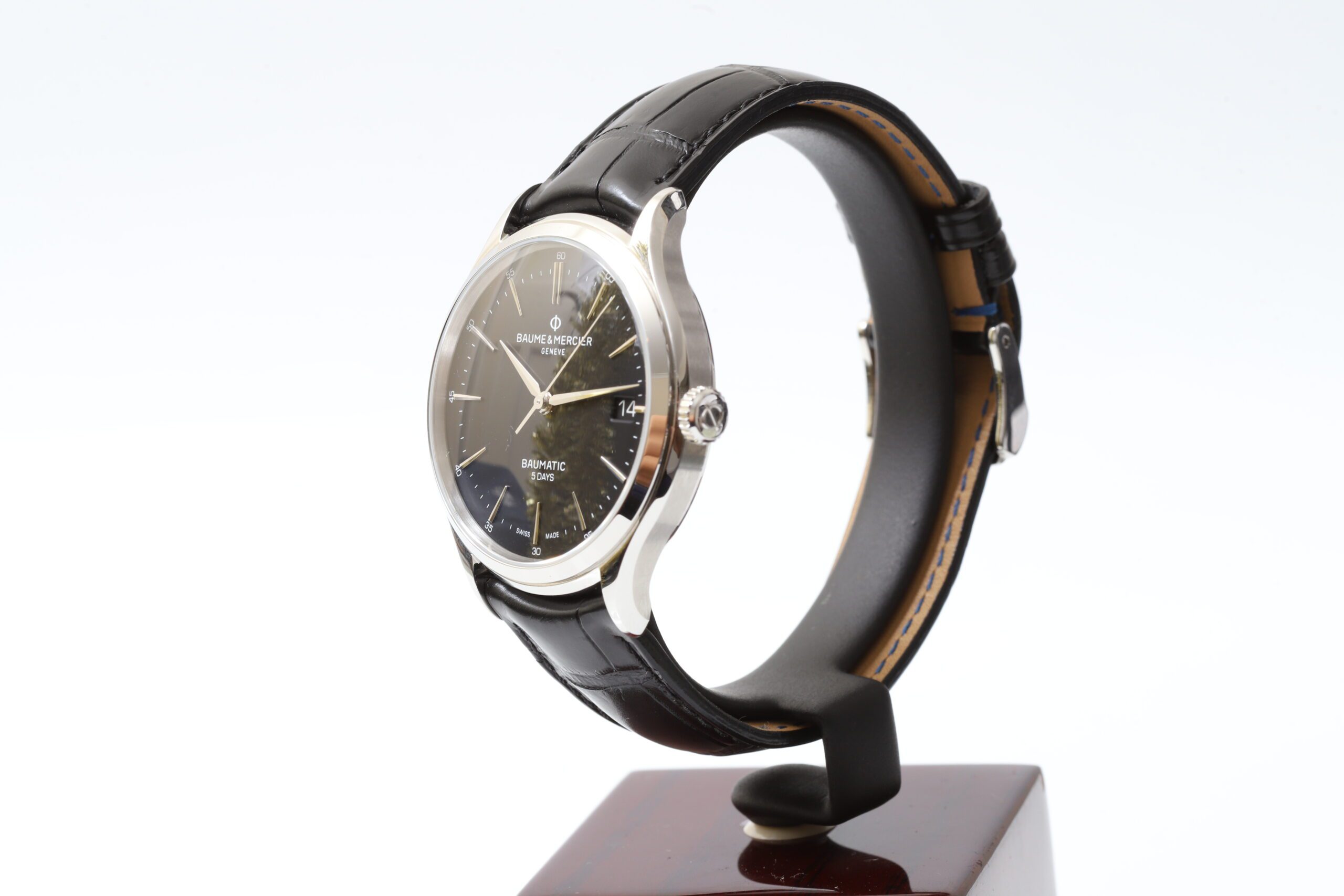 Baume & Mercier Clifton Baumatic 40mm Automatic Watch Baume & Mercier Clifton Baumatic 40mm Automatic Watch