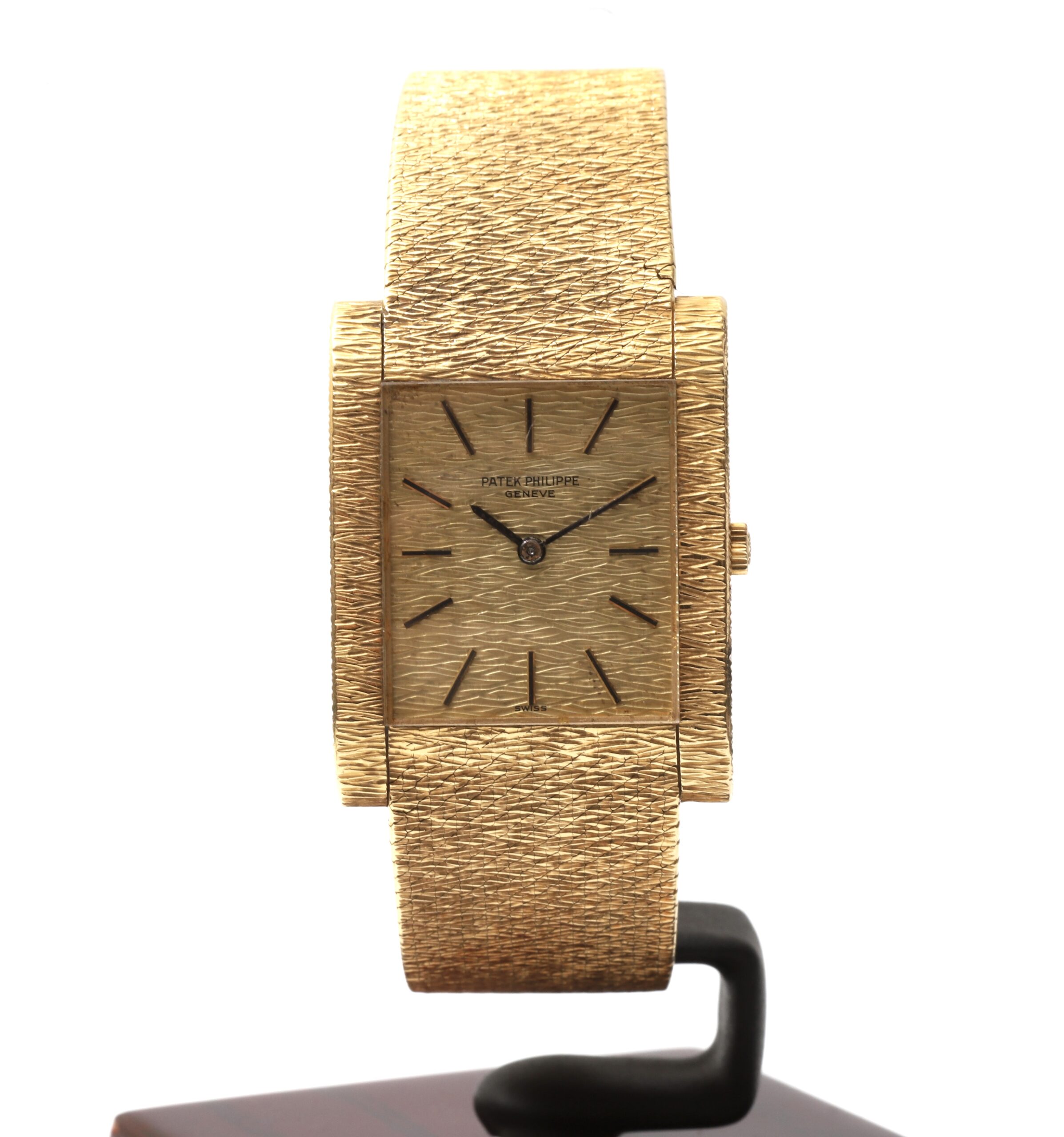Patek Philippe Gondolo 18k Yellow Gold 26.5mm Mechanic Vintage 70’s Circa Watch Patek Philippe Gondolo 18k Yellow Gold 26.5mm Mechanic Vintage 70’s Circa Watch