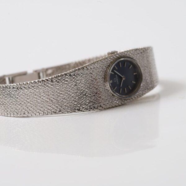 Omega Vintage 18k White Gold Manual Wind Blue Face 1960s Circa