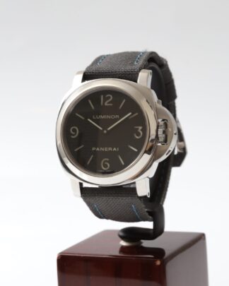 Panerai Luminor Base 44mm PAM00112 Manual Wind 56 Hours
