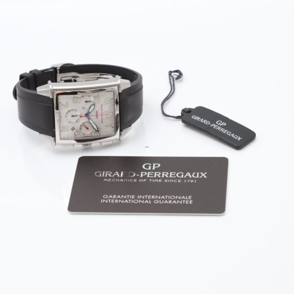 Girard Perregaux Vintage 1945 XXL 100pcs Limited Edition Chronograph