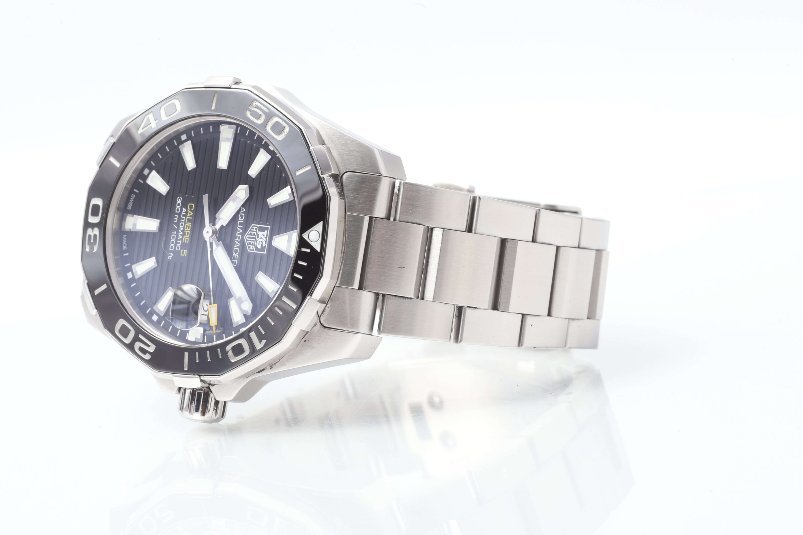 TAG Heuer Aquaracer Black Ceramic Bezel 41mm Automatic Calibre 5