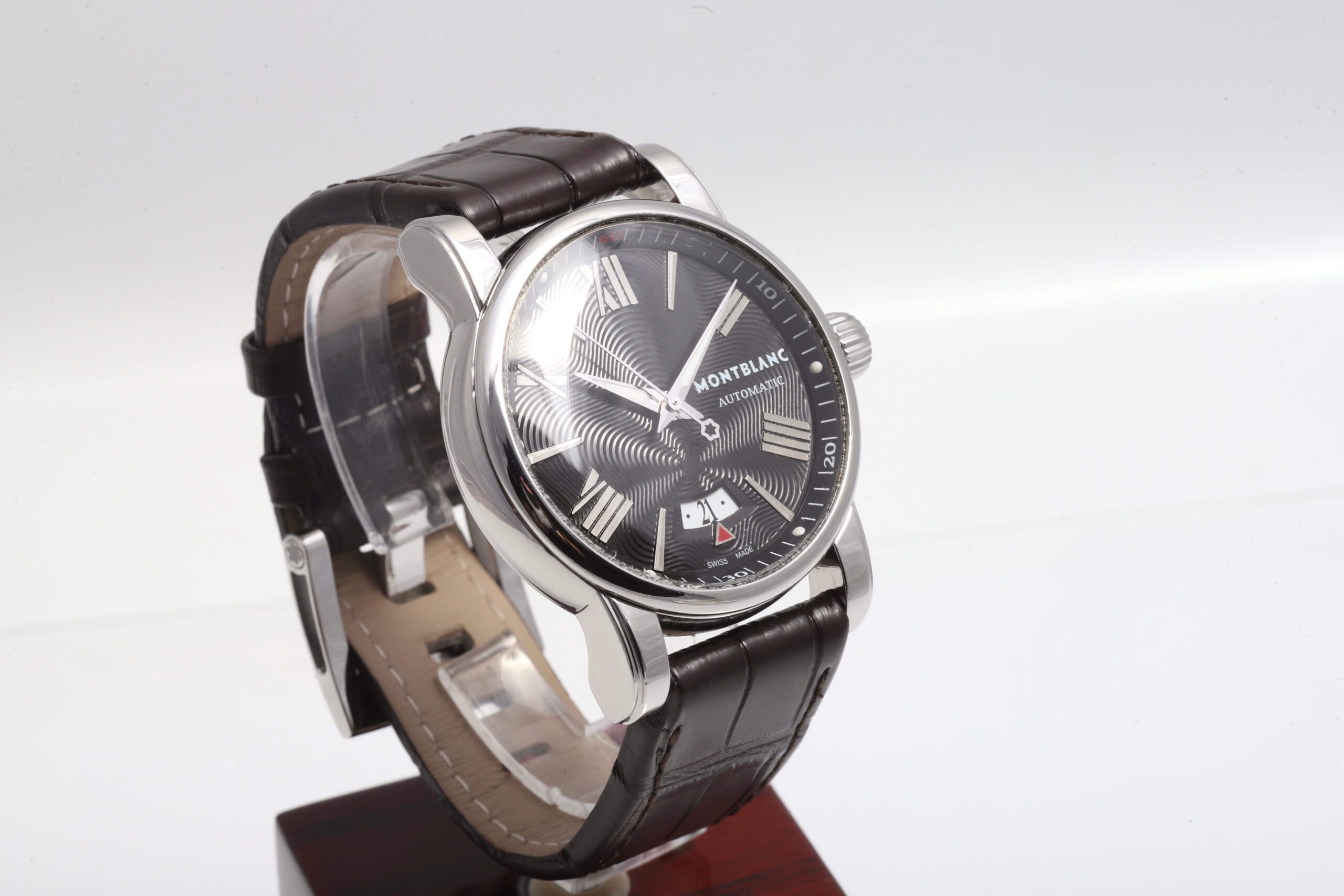 Montblanc Star Date 4810 Automatic 42MM Montblanc Star Date 4810 Automatic 42MM