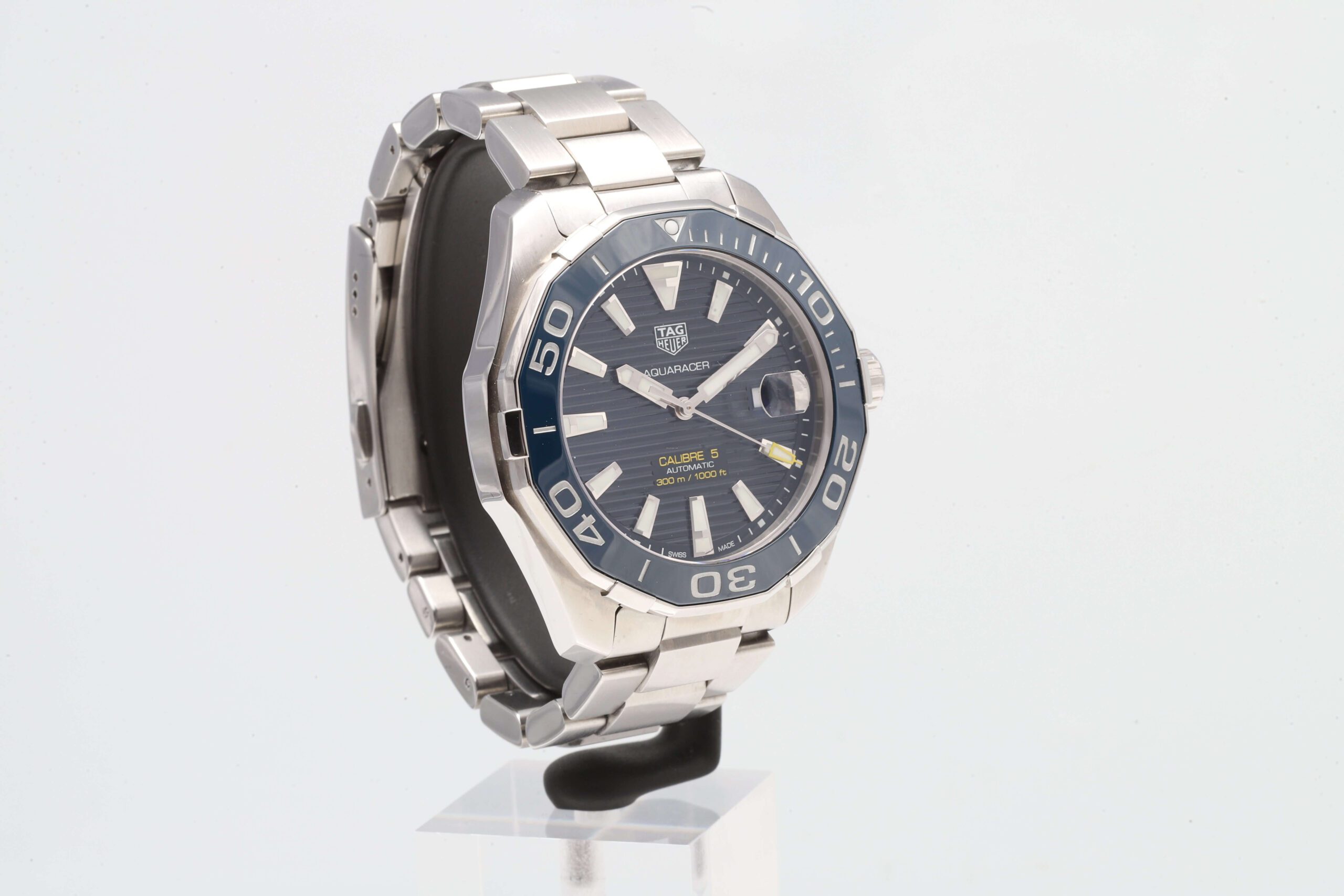 TAG Heuer Aquaracer Blue Ceramic Bezel 41mm Automatic Calibre 5
