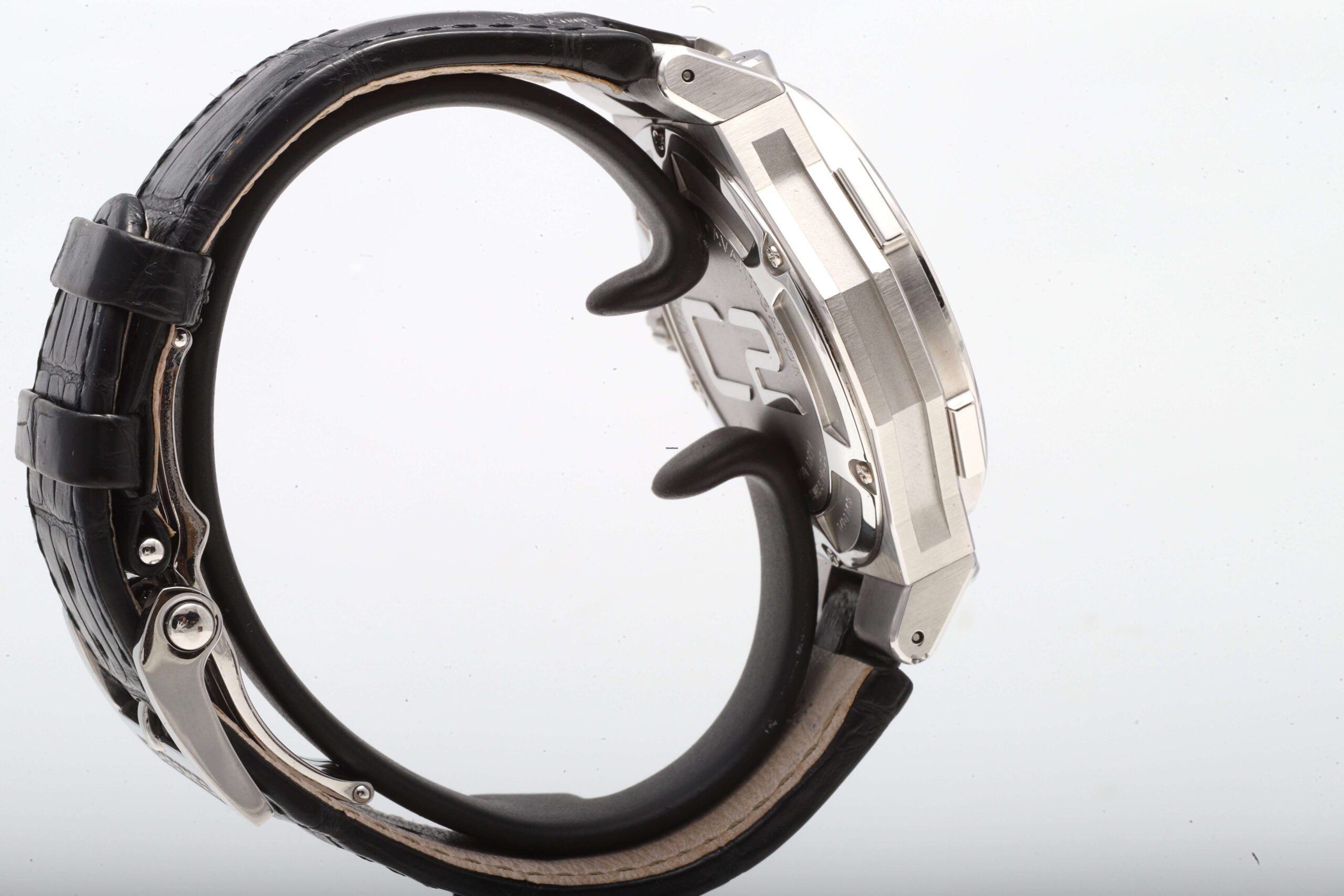 Concord C2 Audace Savoir Faire Avant Garde 43mm Automatic Chronograph Black Diamonds Concord C2 Audace Savoir Faire Avant Garde 43mm Automatic Chronograph Black Diamonds