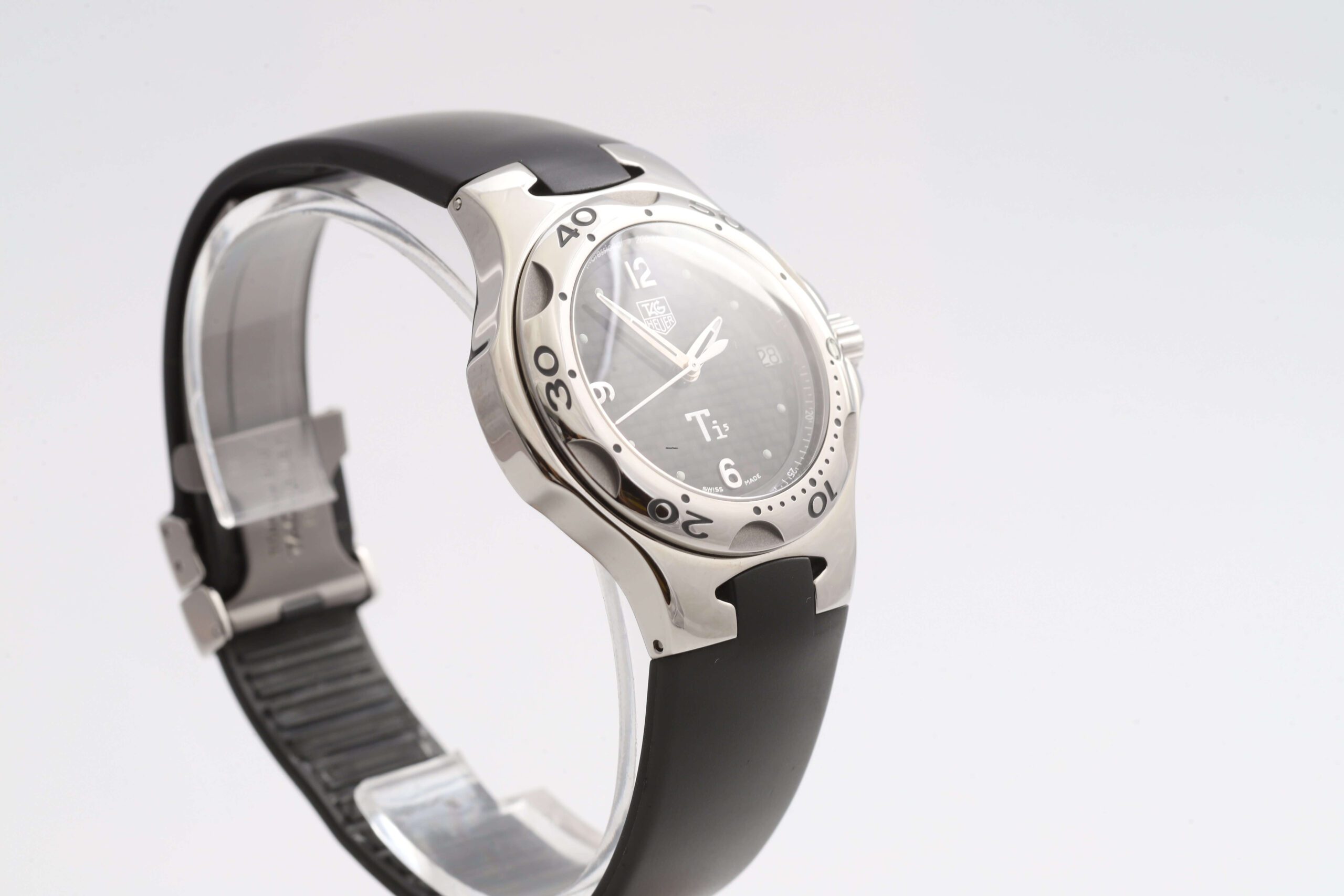 TAG Heuer Kirium Ti5 Carbon Dial 37mm TAG Heuer Kirium Ti5 Carbon Dial 37mm