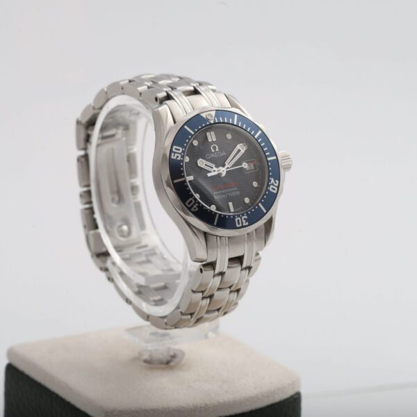 Omega Seamaster 300m Quartz 28mm Watch
