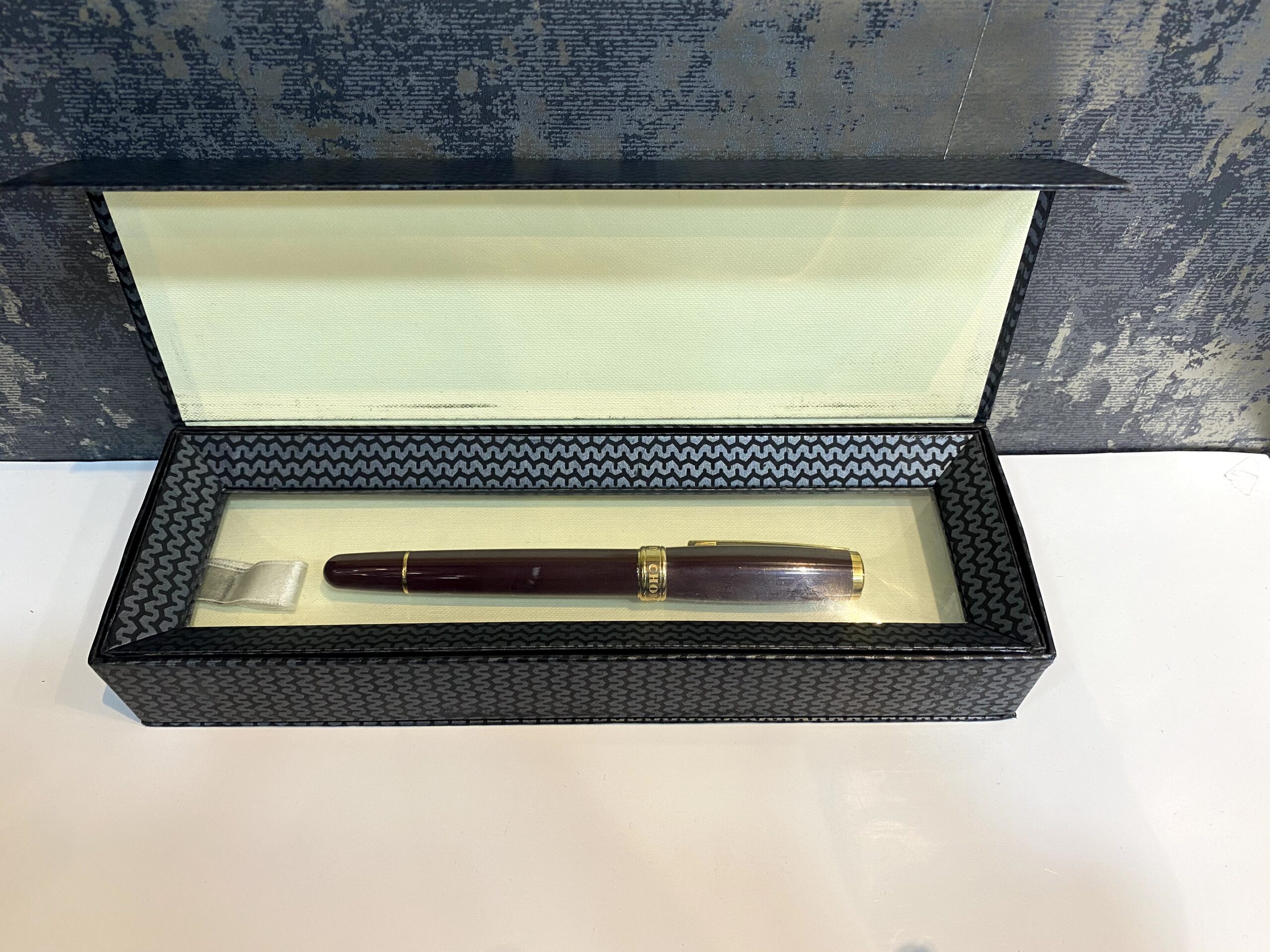 Chopard Roller Pen Claret Resin/Gold Plated