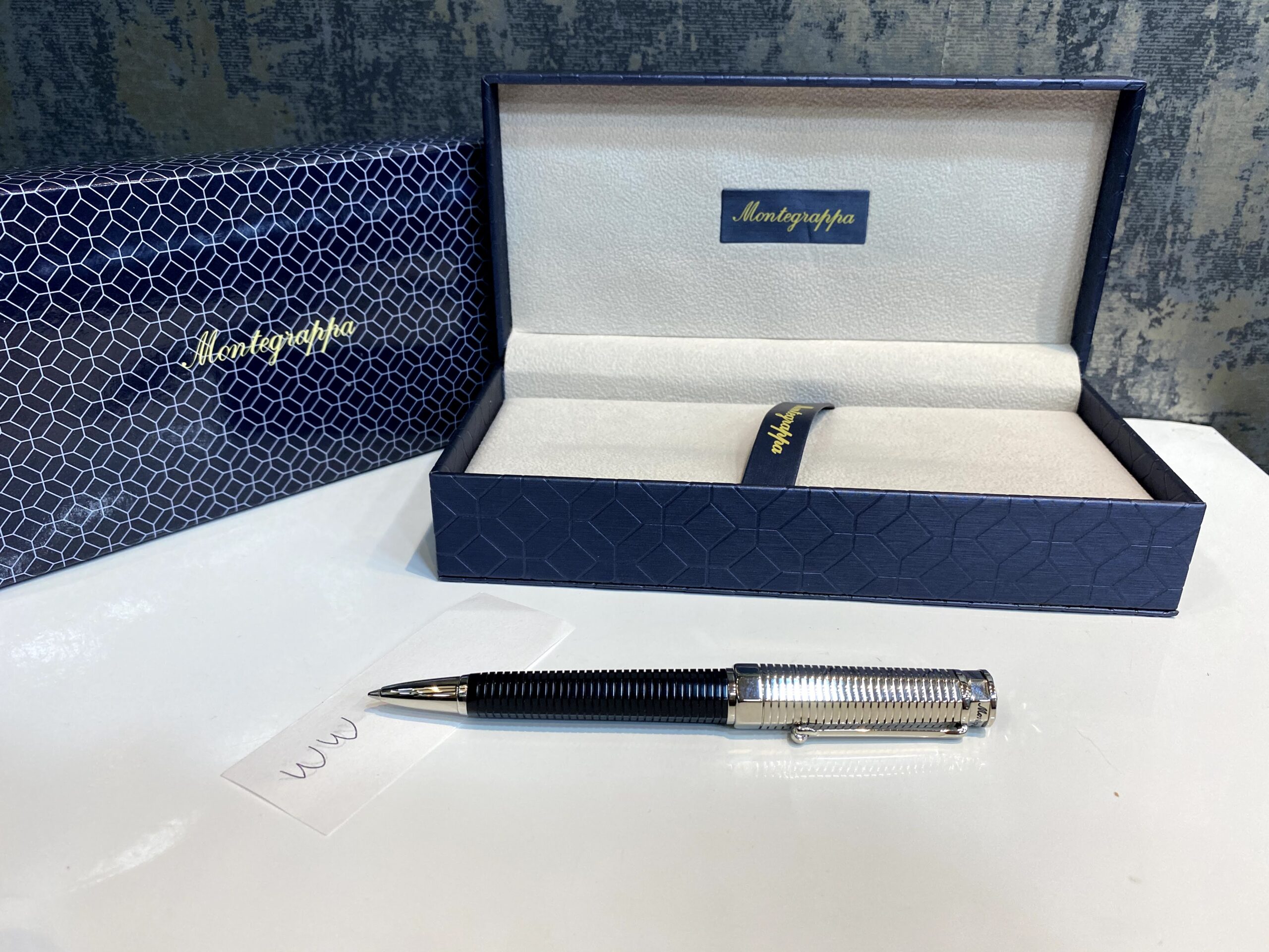 Montegrappa Nerouno Duetto Ballpoint pen