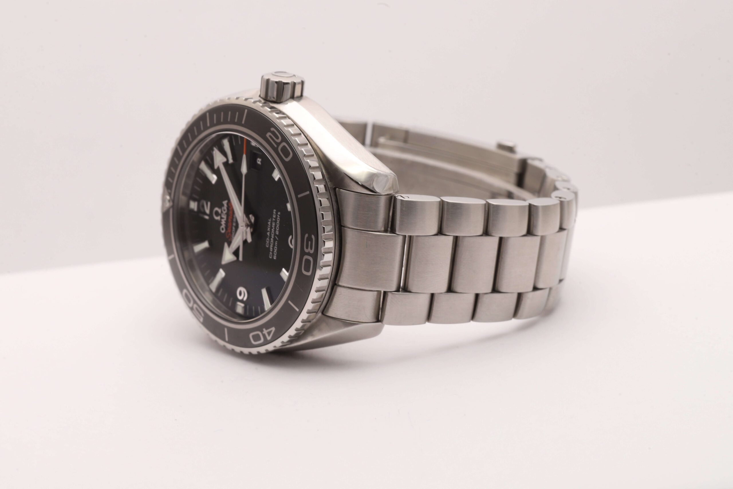 Omega Seamaster Planet Ocean 46mm Automatic Watch Box Papers