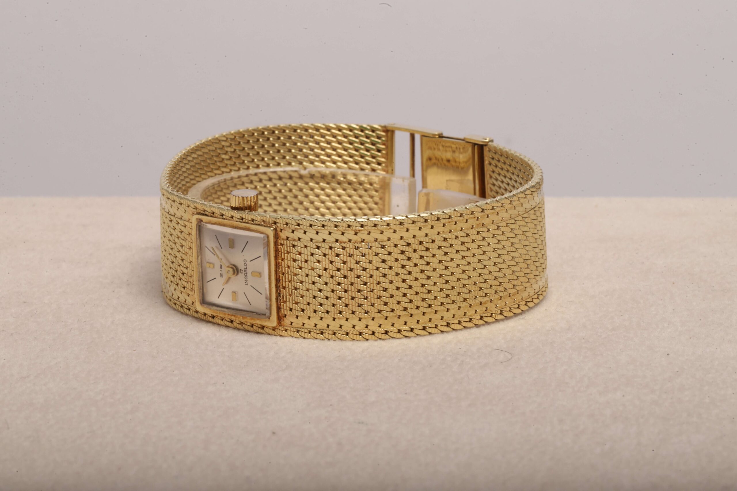 Zico 14ct Yellow Gold Hand Wound Zico Women's Watch