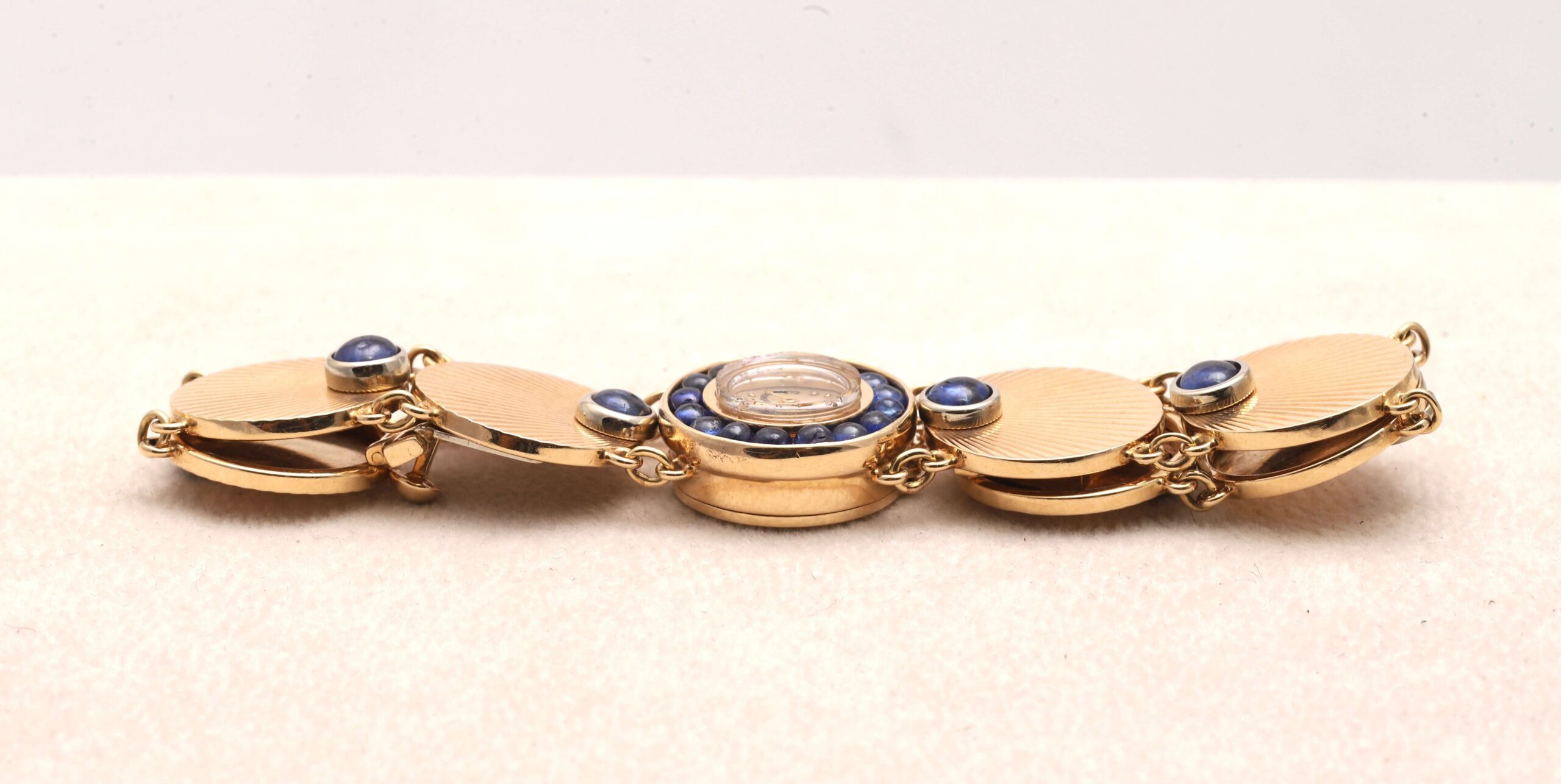Lucien Piccard 14ct Yellow Gold & Sapphire Vintage Manual Wind Women's Watch