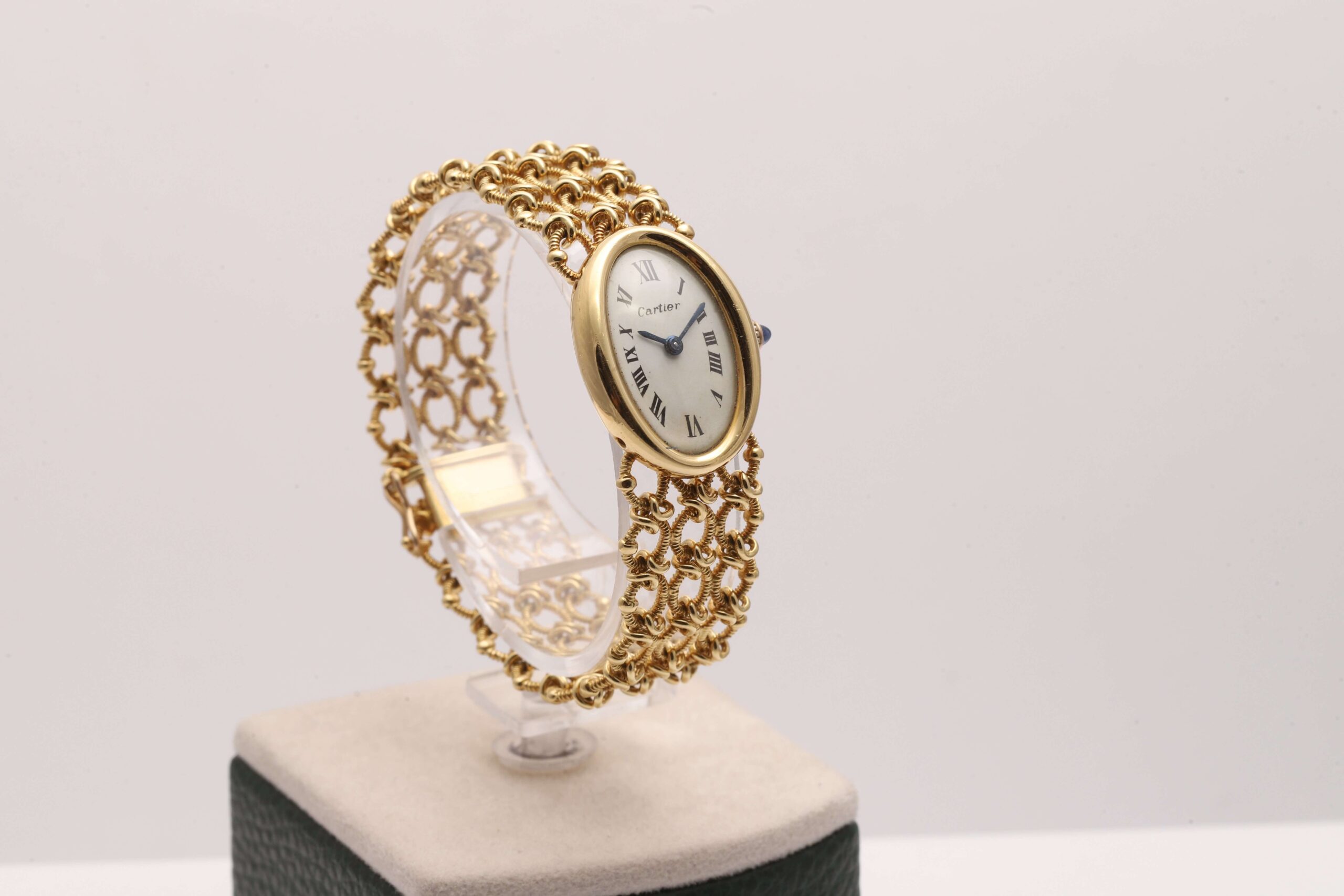 Cartier Baignoire 18ct Yellow Gold Women’ s Watch Cartier Baignoire 18ct Yellow Gold Women’ s Watch