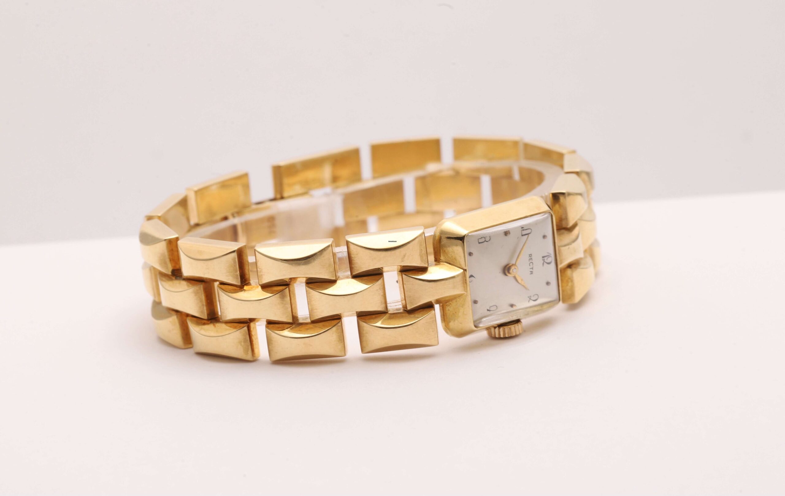 Recta 18ct Yellow Gold Hand Wound Zico Women's Watch Recta 18ct Yellow Gold Hand Wound Zico Women's Watch
