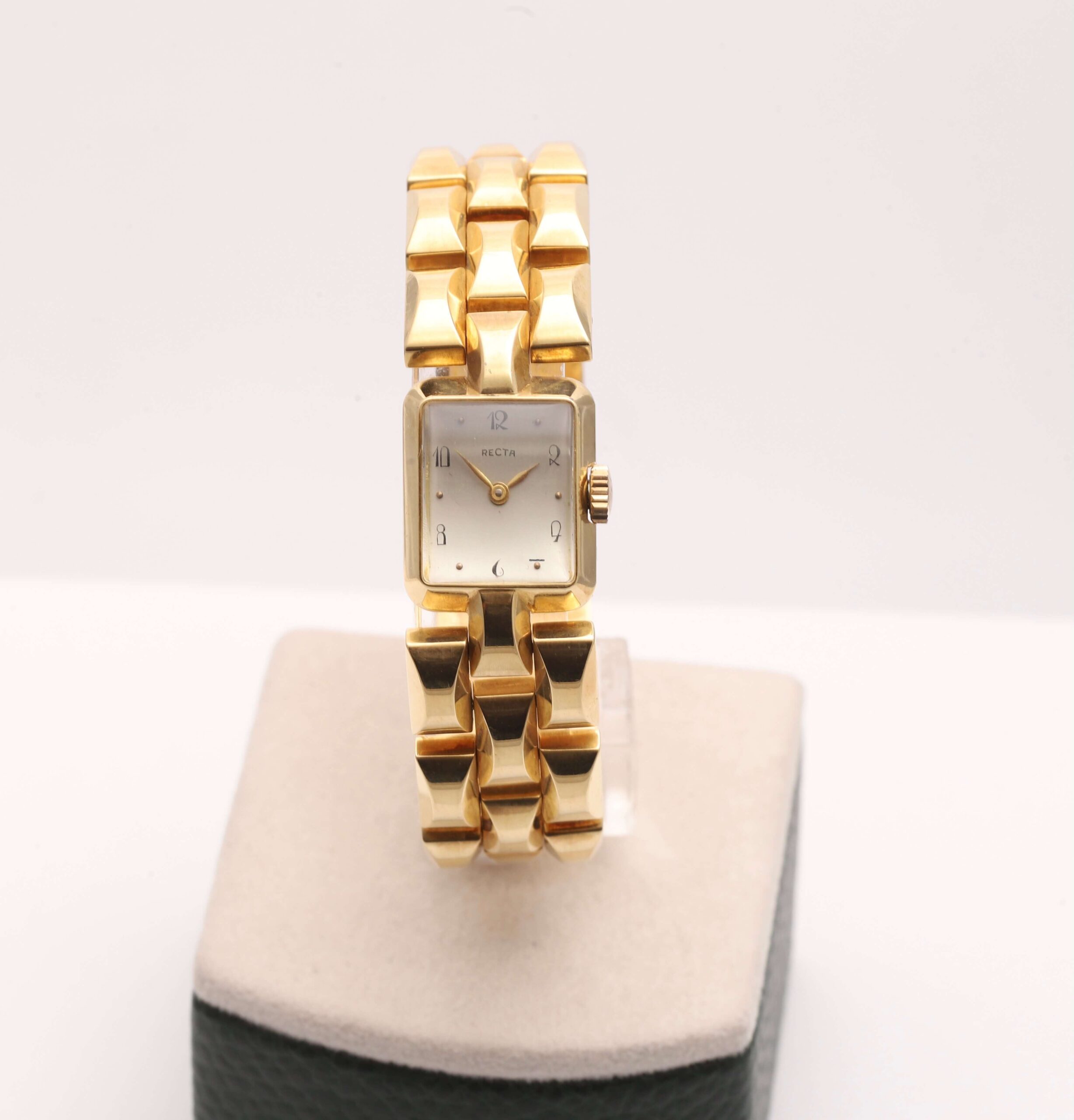 Recta 18ct Yellow Gold Hand Wound Zico Women's Watch Recta 18ct Yellow Gold Hand Wound Zico Women's Watch