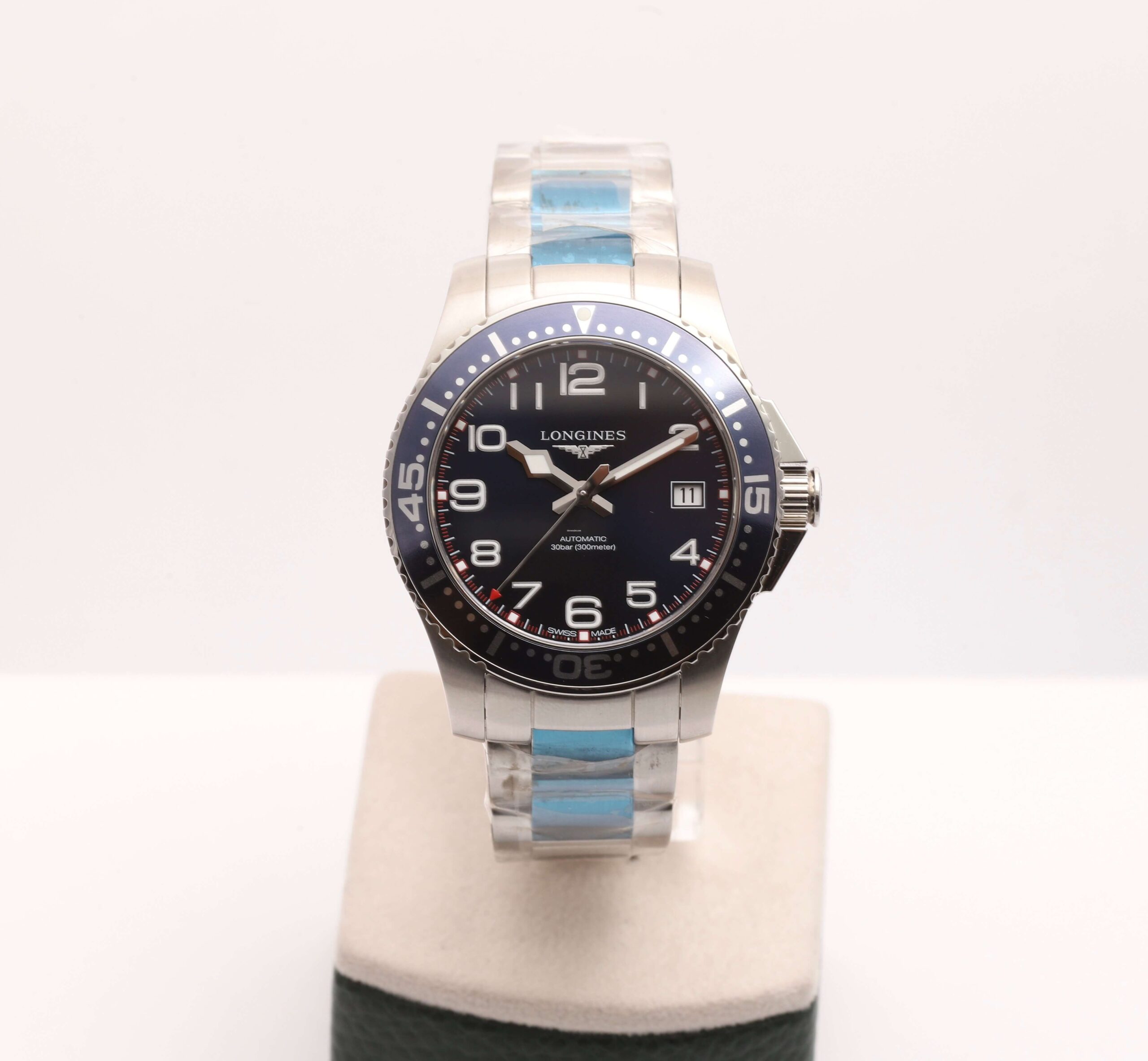 Longines Hydroconquest Automatic Blue Face 39mm Unworn Box Papers