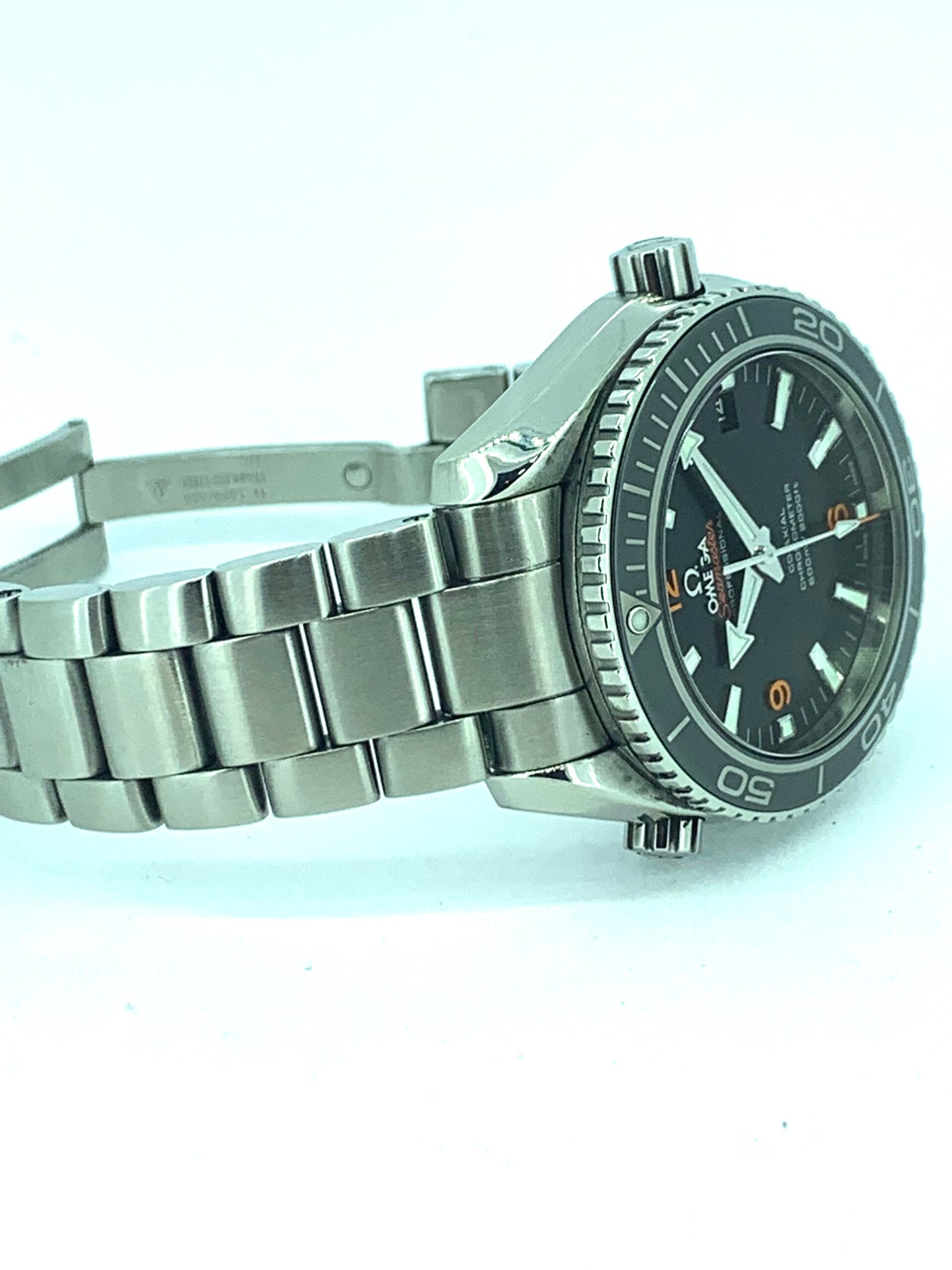 Omega Seamaster 600M Planet Ocean 42mm Ceramic Bezel
