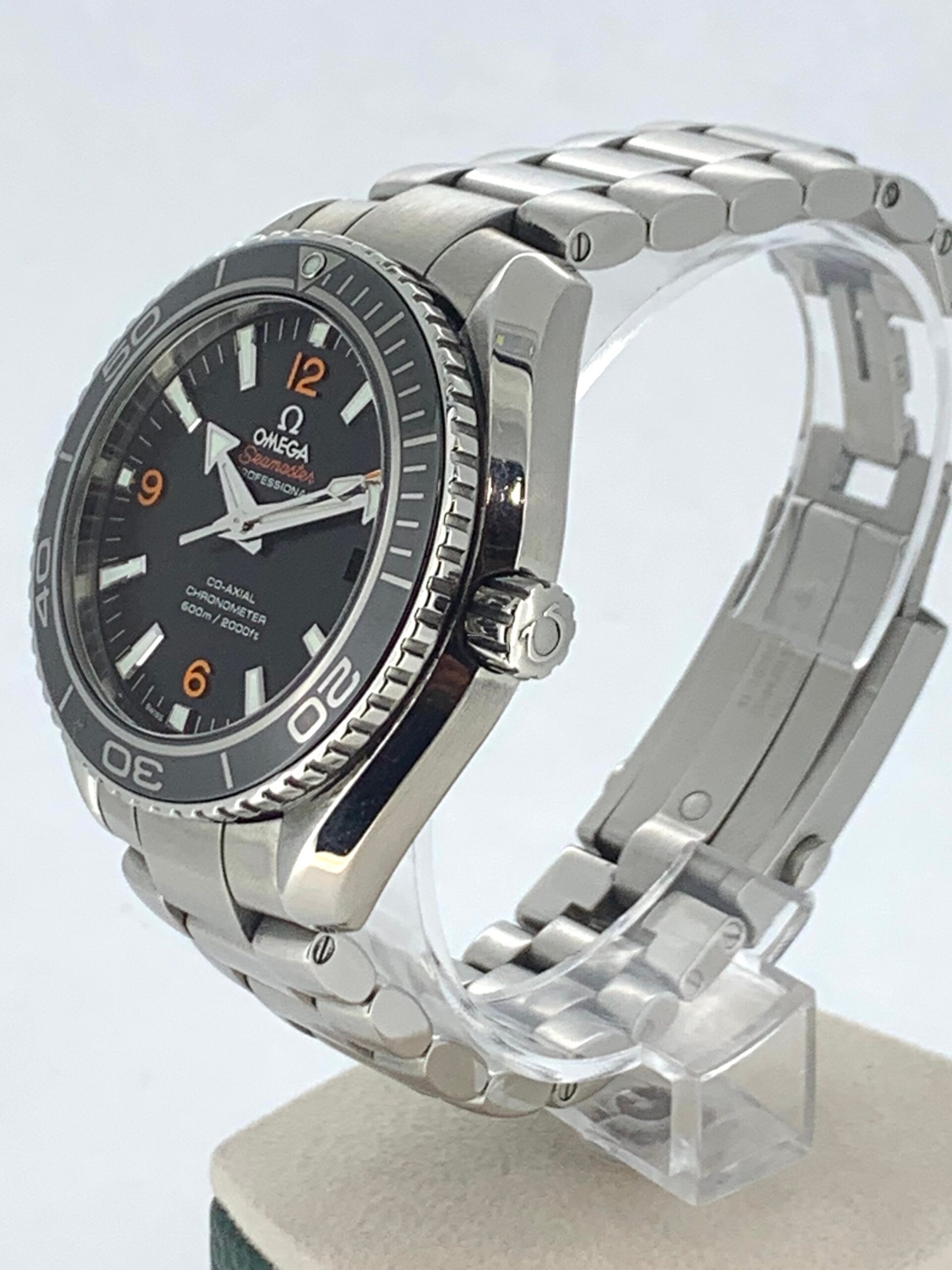 Omega Seamaster 600M Planet Ocean 42mm Ceramic Bezel