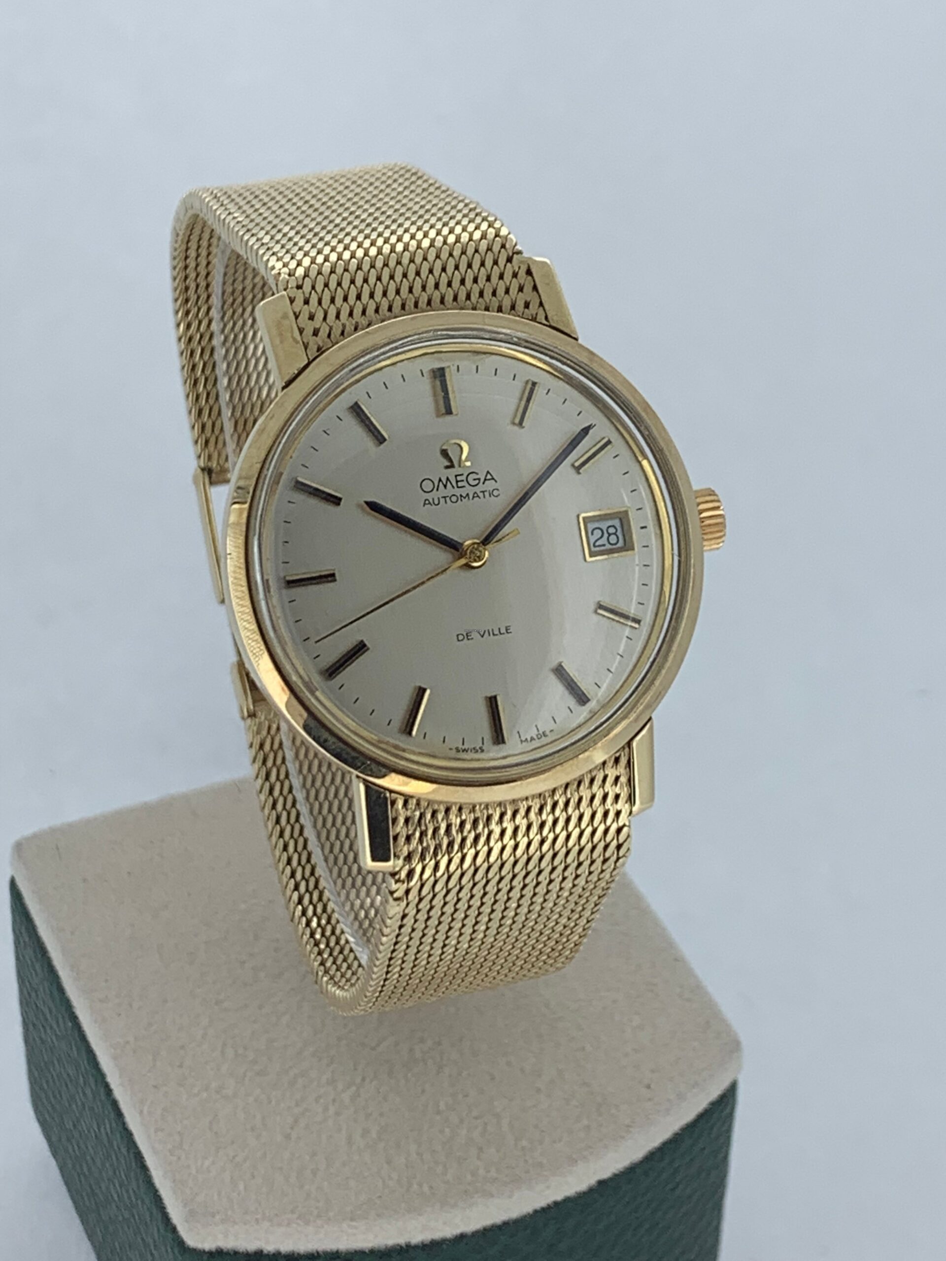 Omega De Ville Automatic Solid Yellow Gold Vintage Men’ s Watch