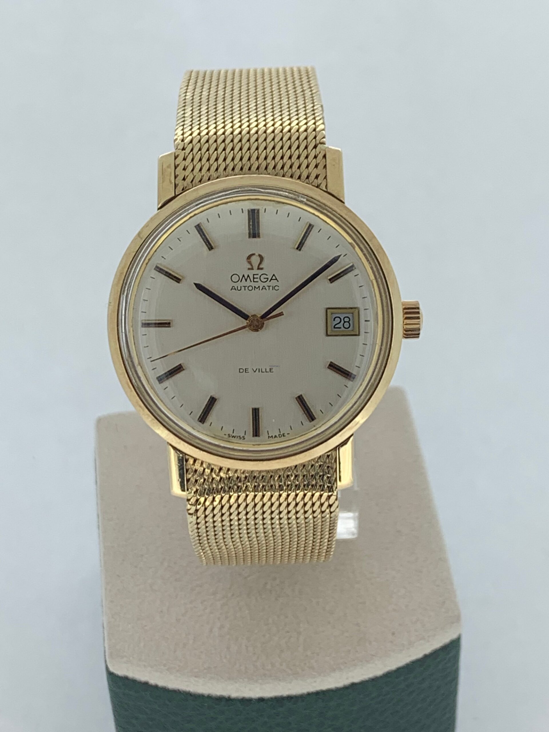 Omega De Ville Automatic Solid Yellow Gold Vintage Men’ s Watch