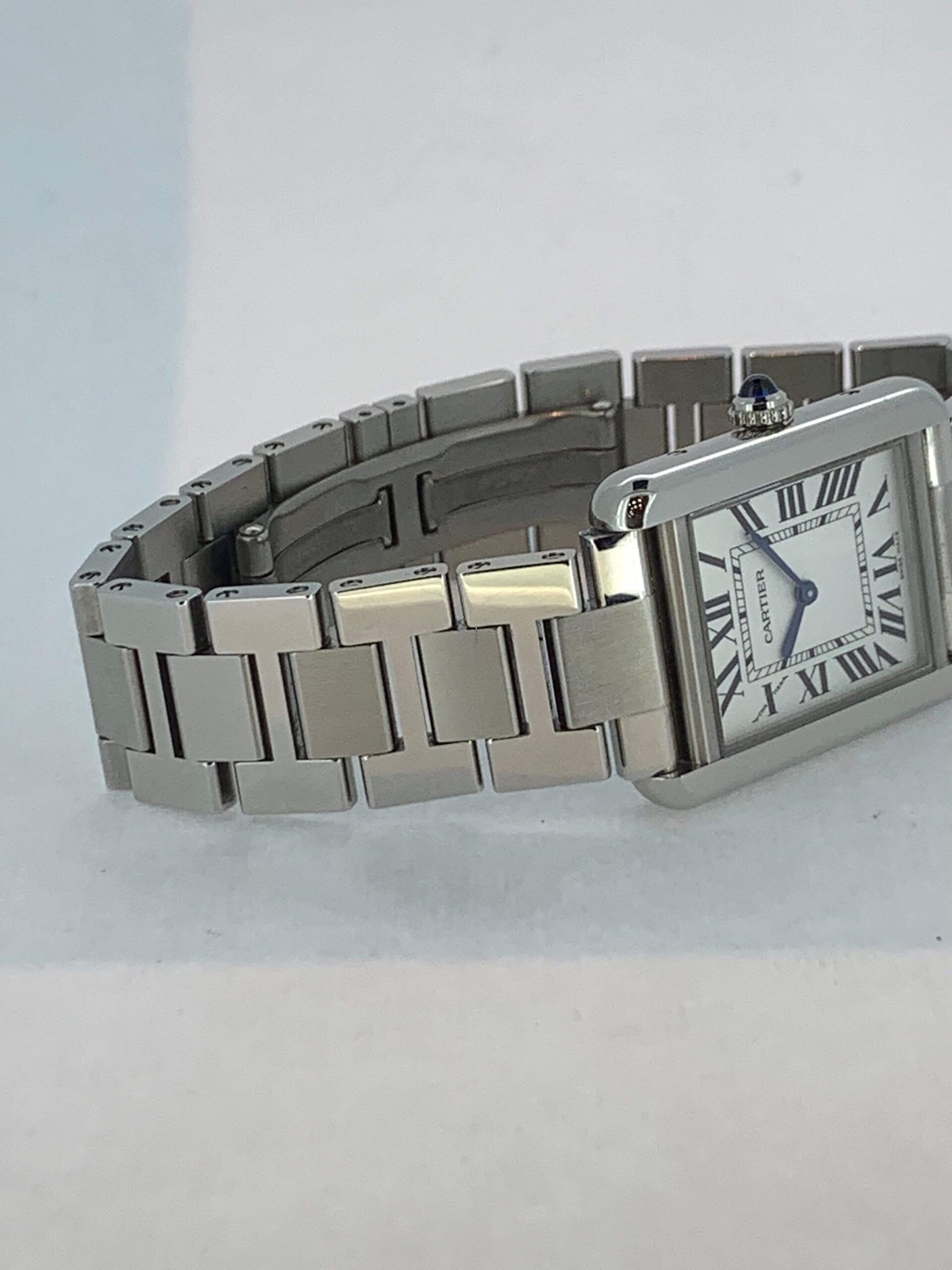 Cartier Tank Solo Quartz 31mm Unisex Watch Box/Papers Mint Condition
