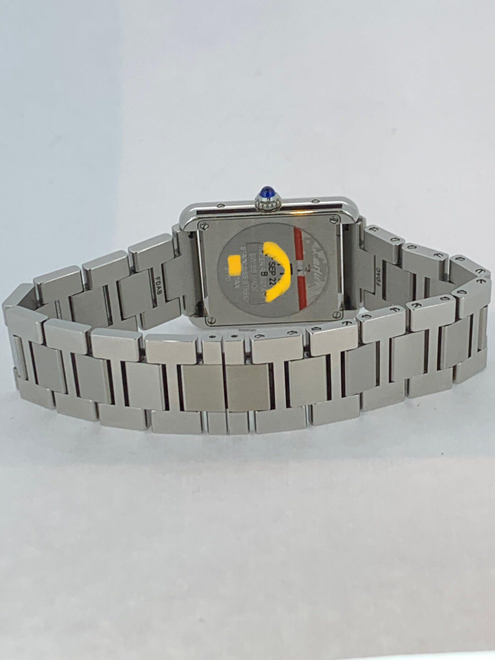 Cartier Tank Solo Quartz 31mm Unisex Watch Box/Papers Mint Condition