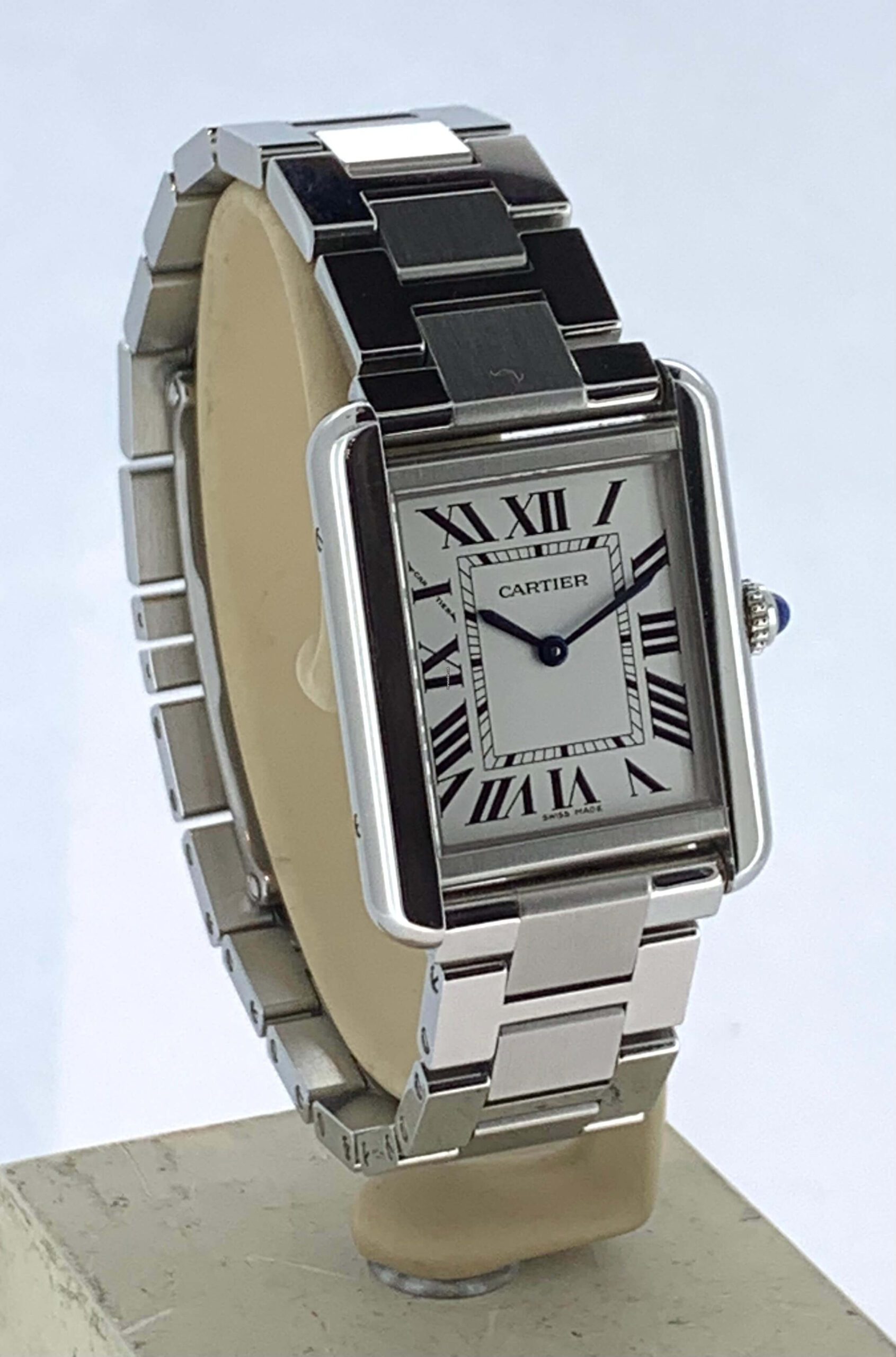 Cartier Tank Solo Quartz 31mm Unisex Watch Box/Papers Mint Condition