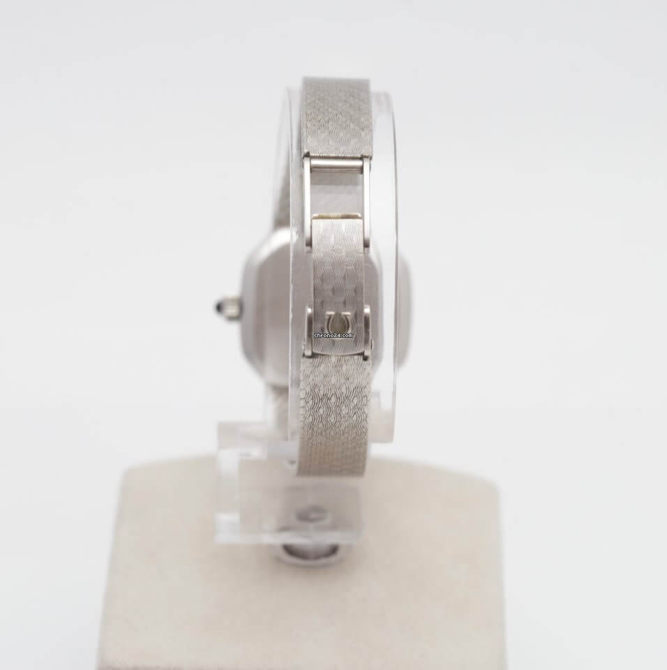 Omega De Ville 9ct White Gold Manual Wind Ladies Vintage Watch