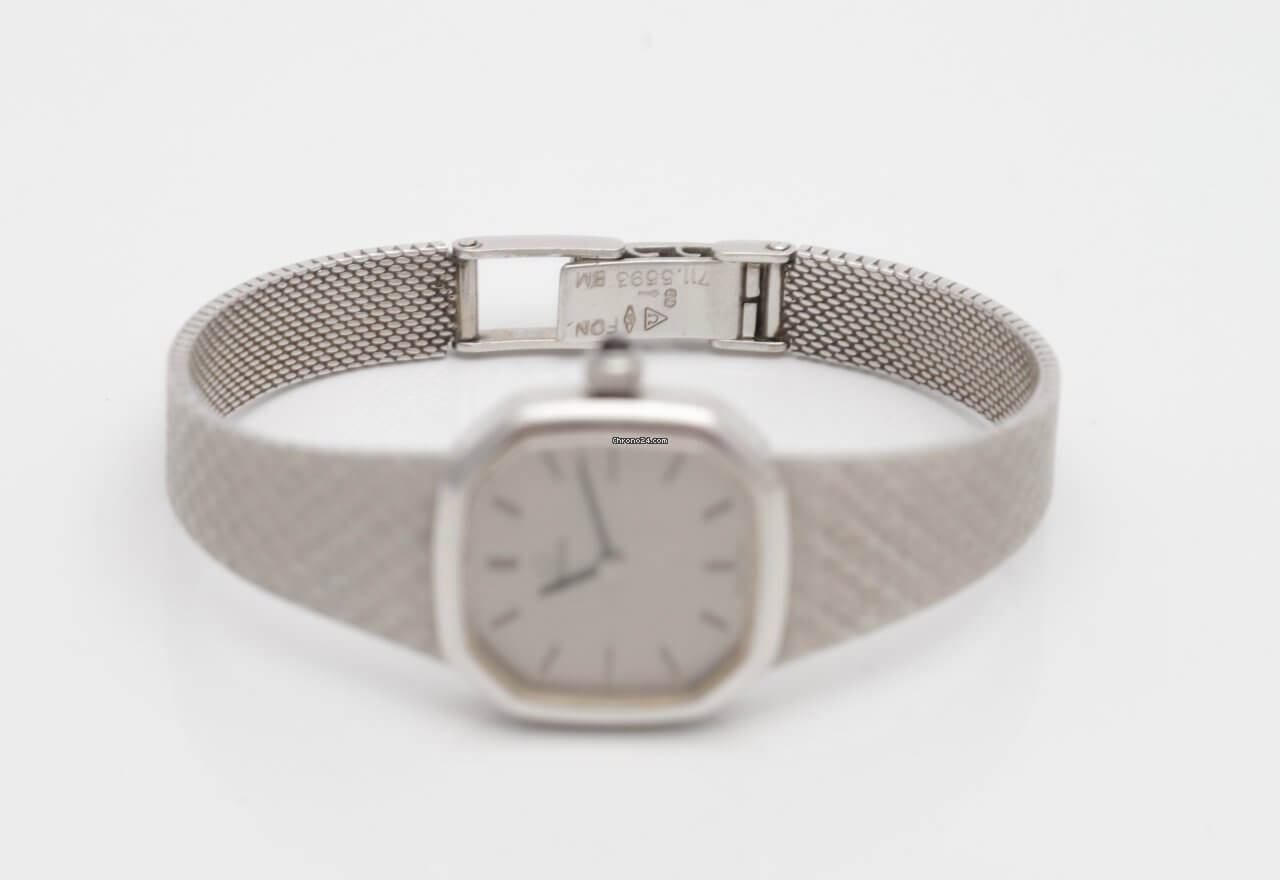 Omega De Ville 9ct White Gold Manual Wind Ladies Vintage Watch