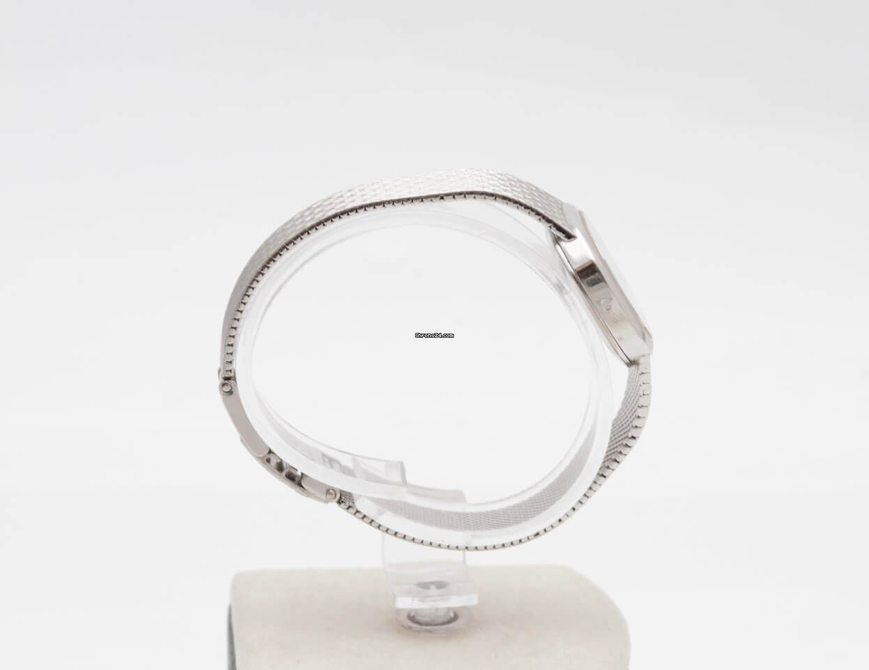 Omega De Ville 9ct White Gold Manual Wind Ladies Vintage Watch