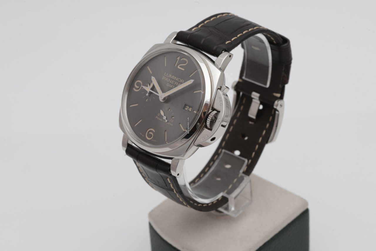 Panerai Luminor Due 3 Days GMT 45mm Automatic