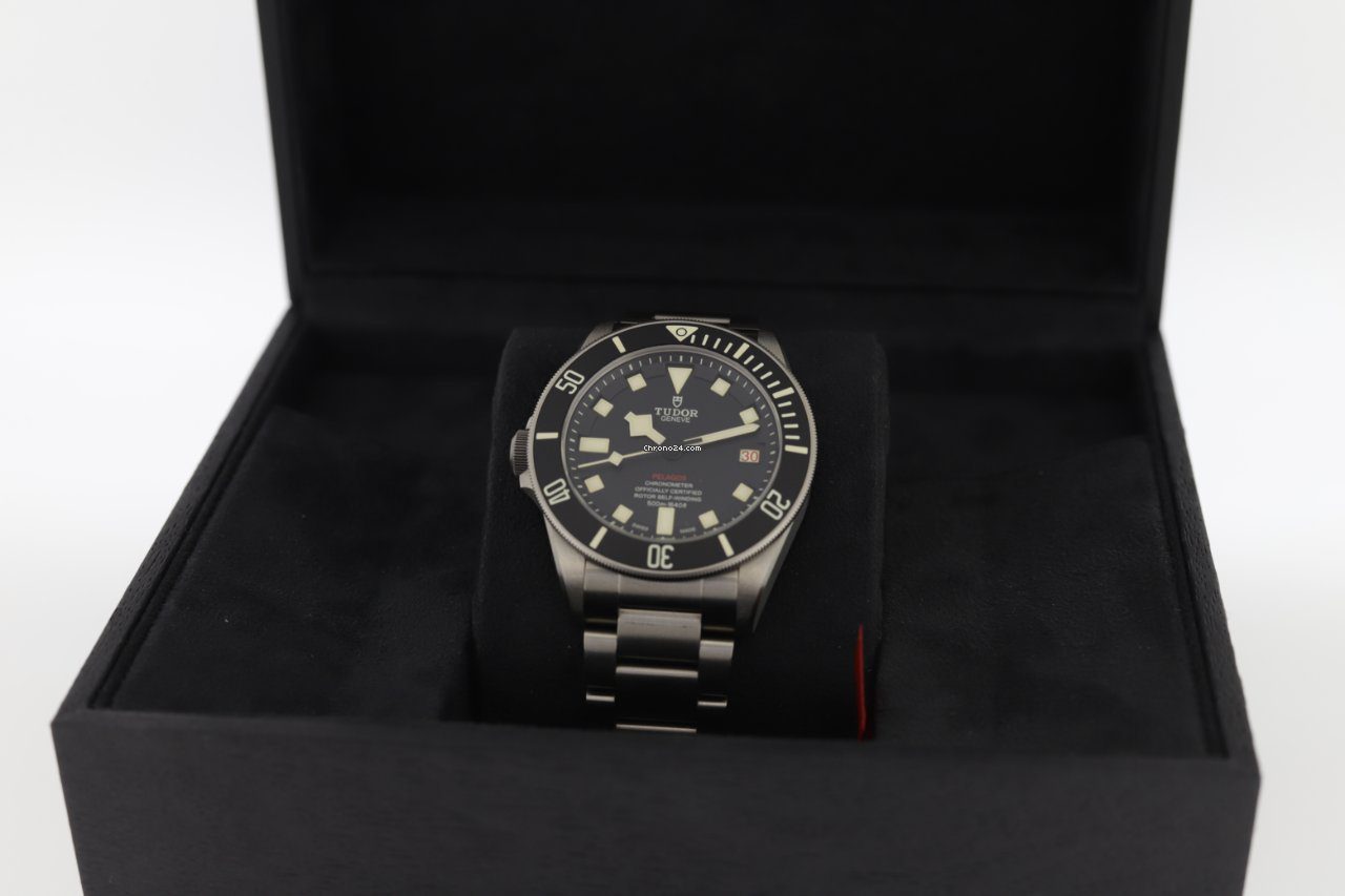 Tudor Pelagos Titanium Left 42mm Automatic Box/Papers
