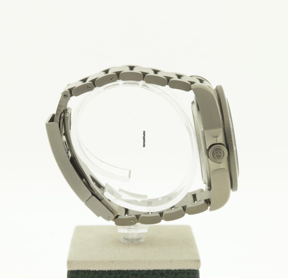 Tudor Pelagos Titanium Left 42mm Automatic Box/Papers