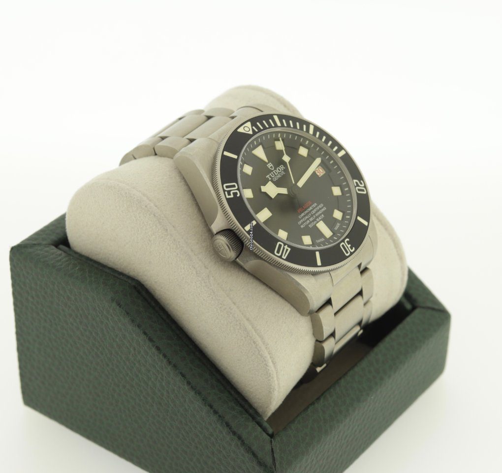Tudor Pelagos Titanium Left 42mm Automatic Box/Papers