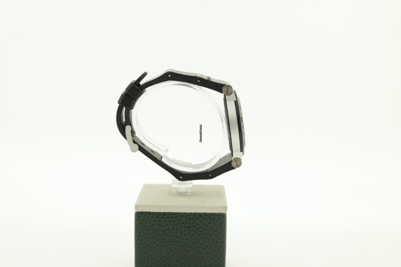 Bulgari Diagono White & Black Automatic 38mm